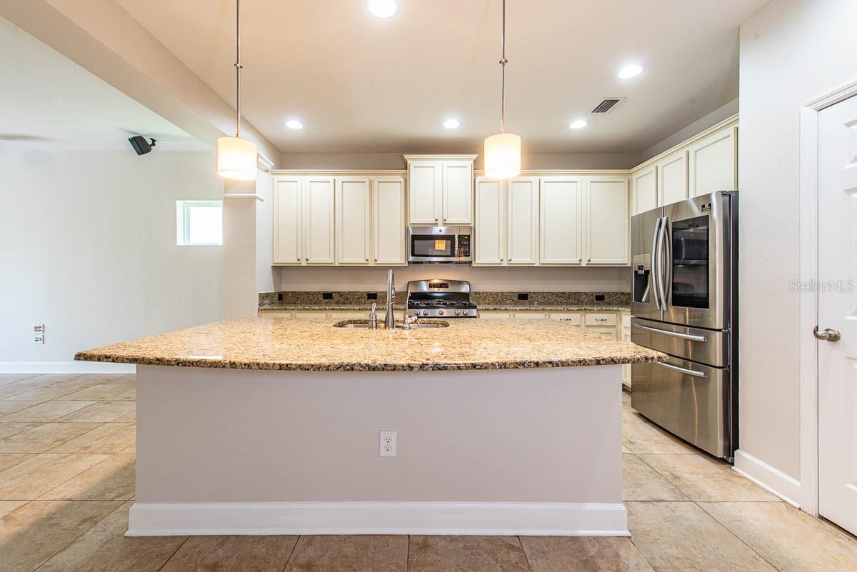 Image 6 of 35 For 16226 Bayberry View Drive