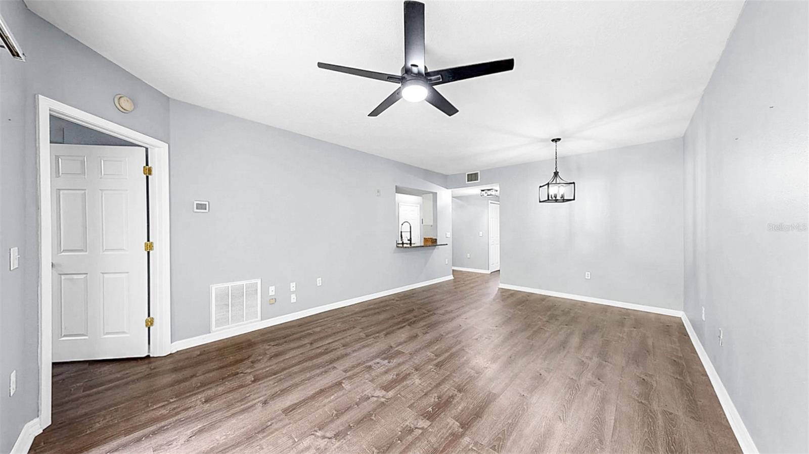 Image 27 of 46 For 6439 Cypressdale Drive 101