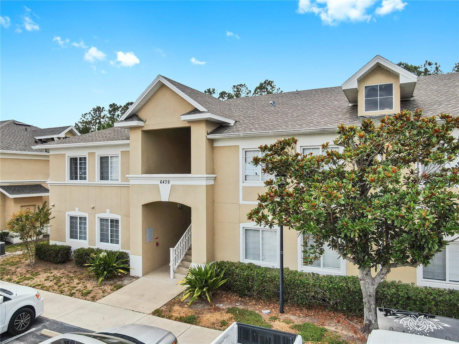 Image 3 of 46 For 6439 Cypressdale Drive 101