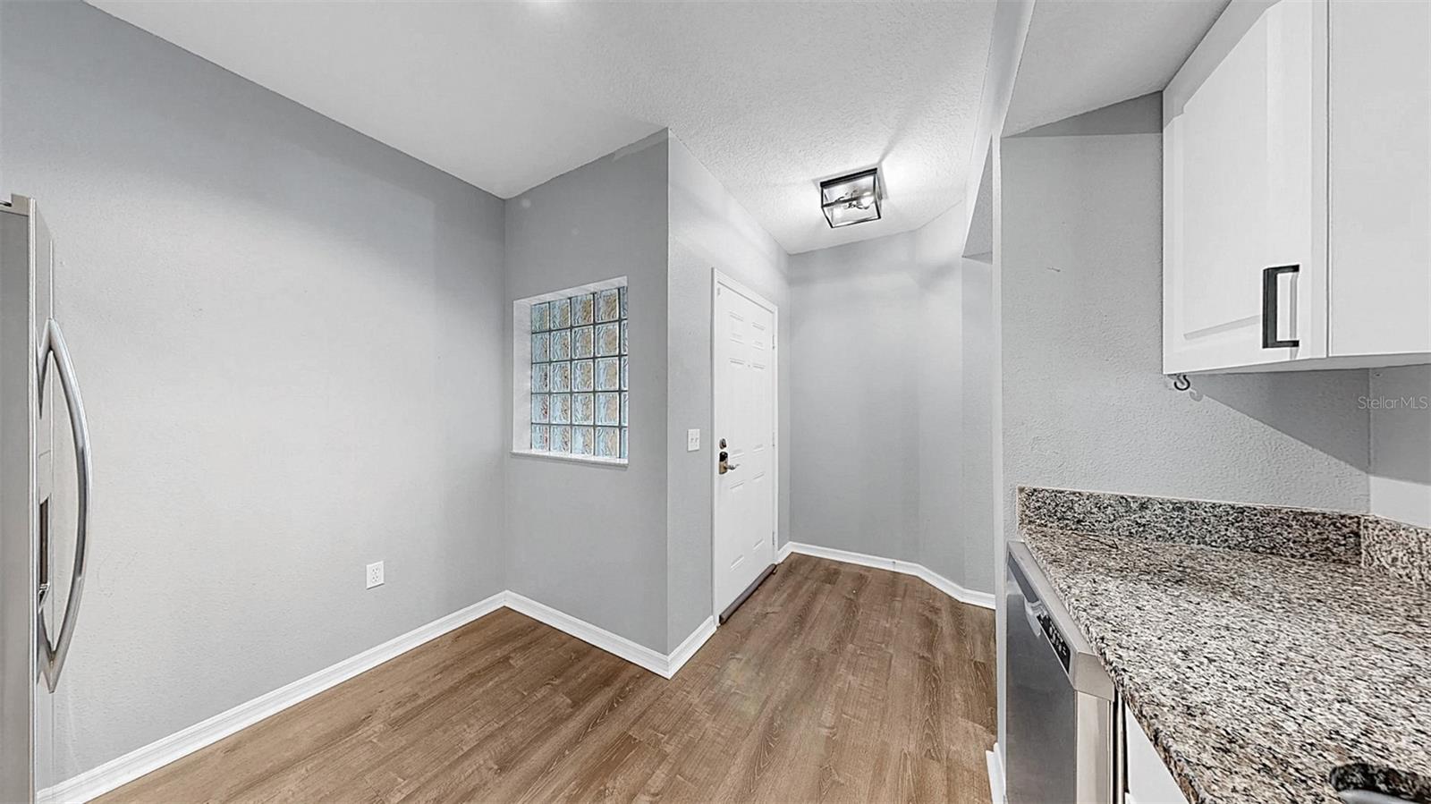 Image 33 of 46 For 6439 Cypressdale Drive 101