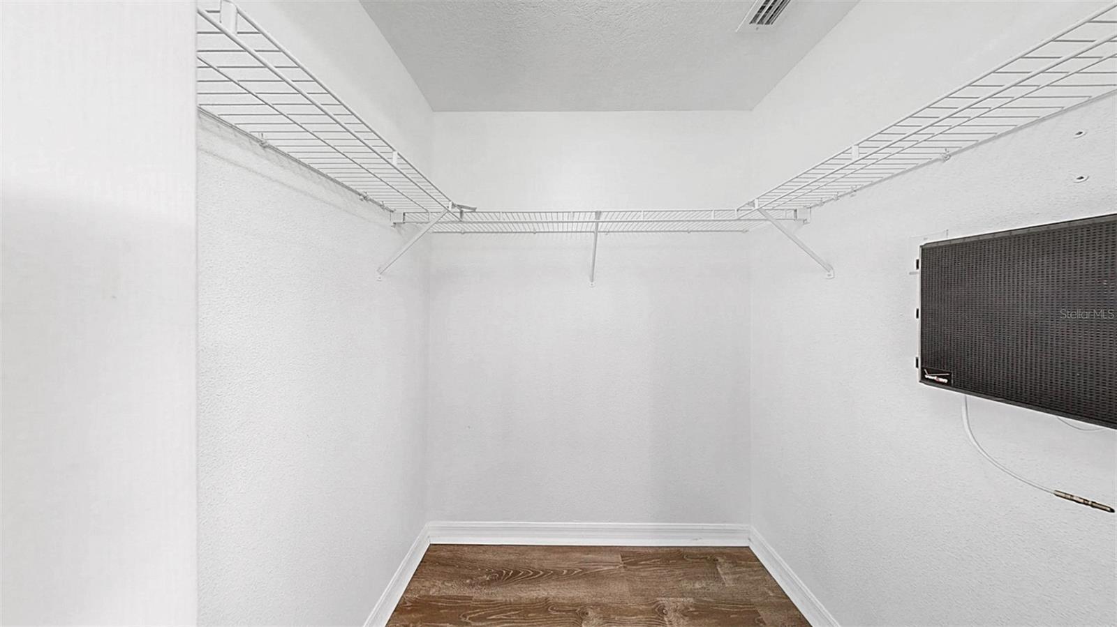 Image 41 of 46 For 6439 Cypressdale Drive 101