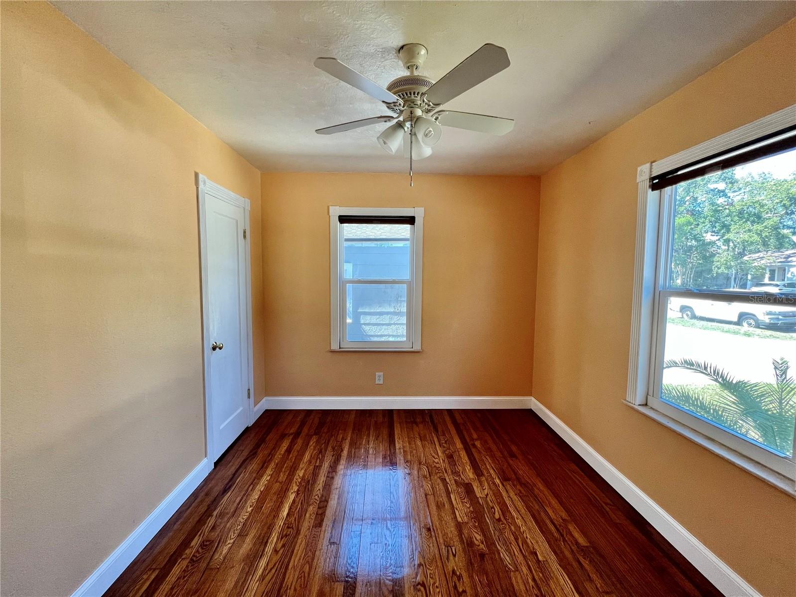 Image 17 of 25 For 3110 10th Avenue N