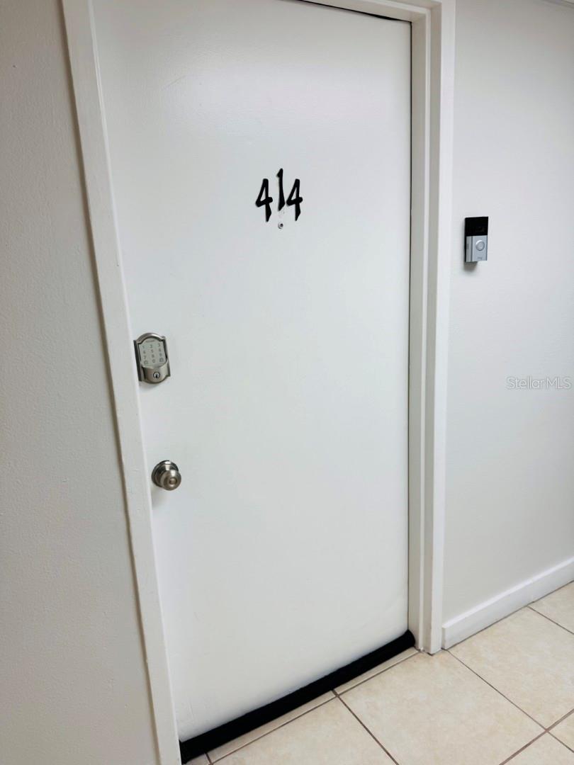 Image 35 of 59 For 701 Madison Avenue 414