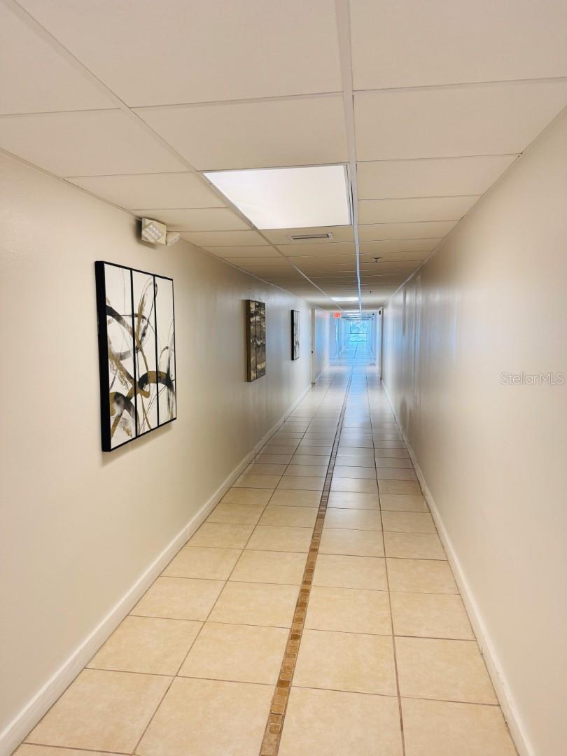 Image 36 of 59 For 701 Madison Avenue 414