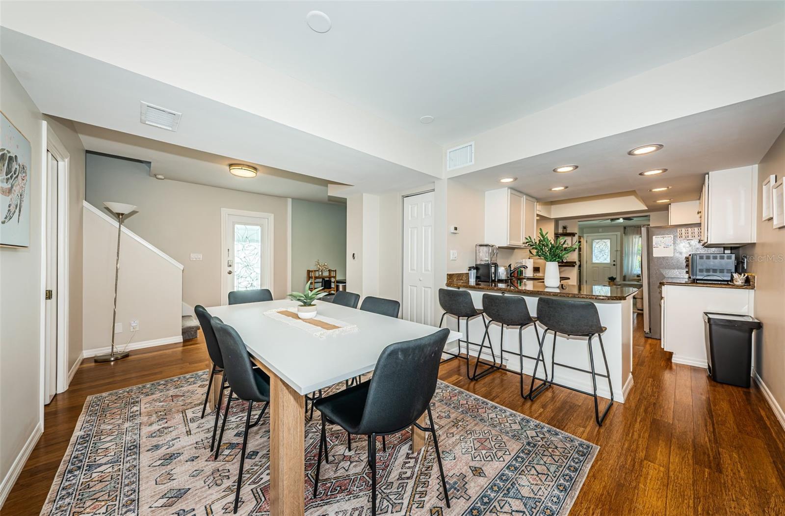 Image 20 of 40 For 451 27th Avenue N