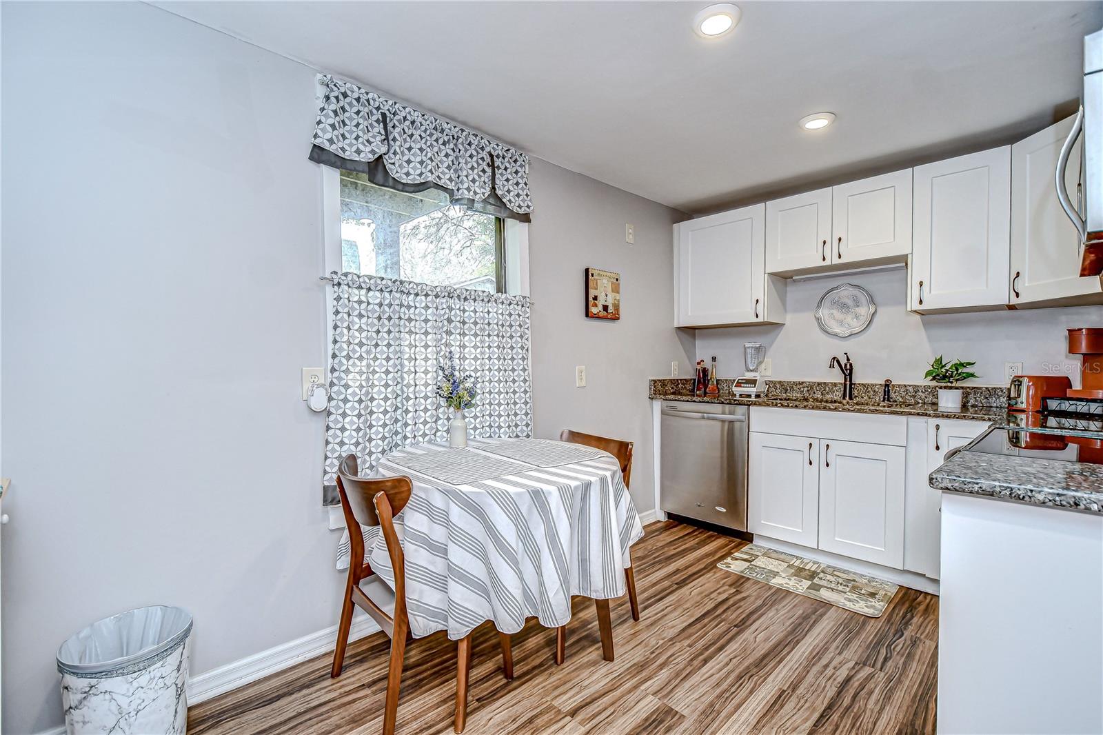 Image 16 of 34 For 5437 Delette Avenue S A