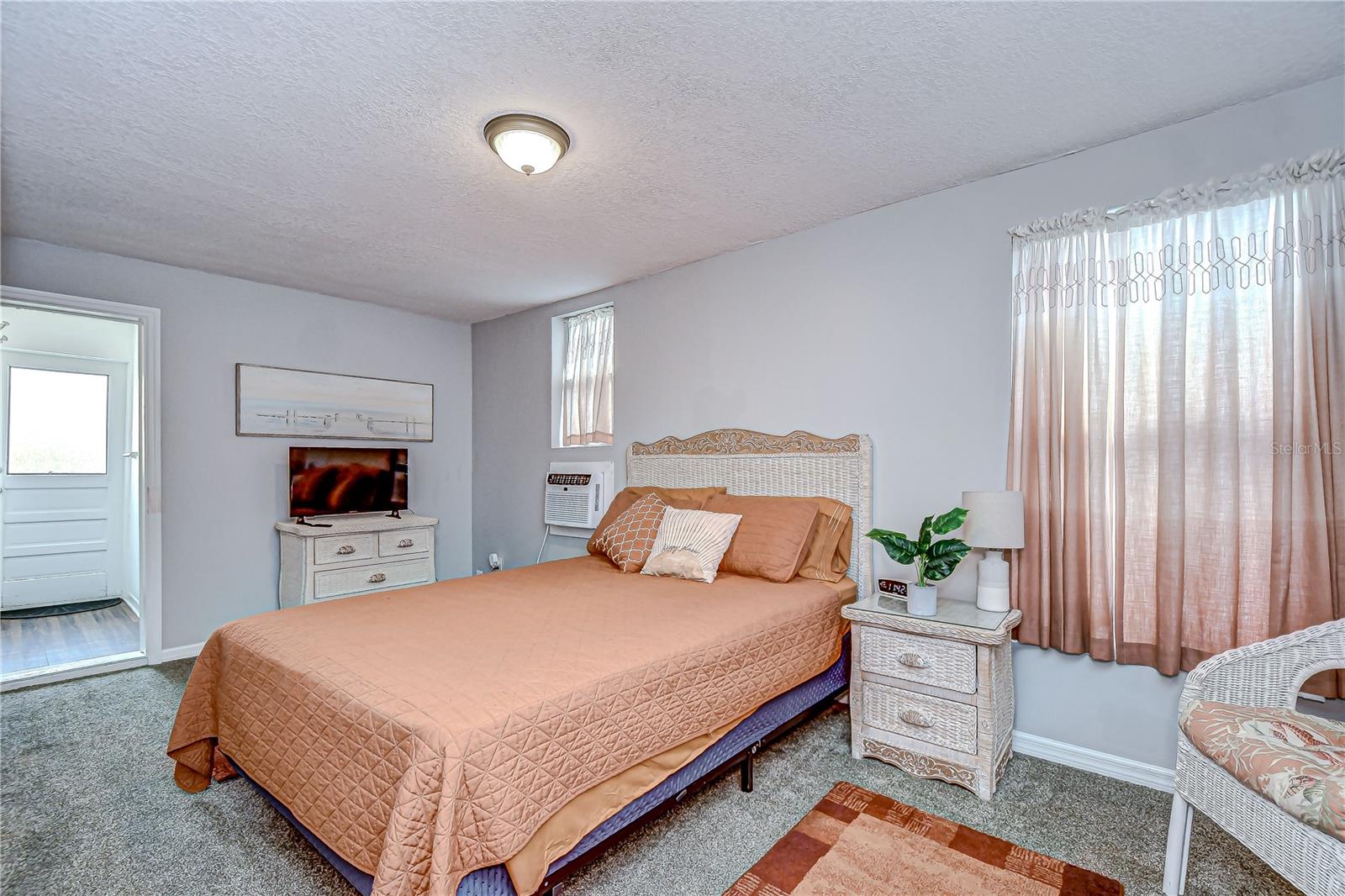 Image 20 of 34 For 5437 Delette Avenue S A