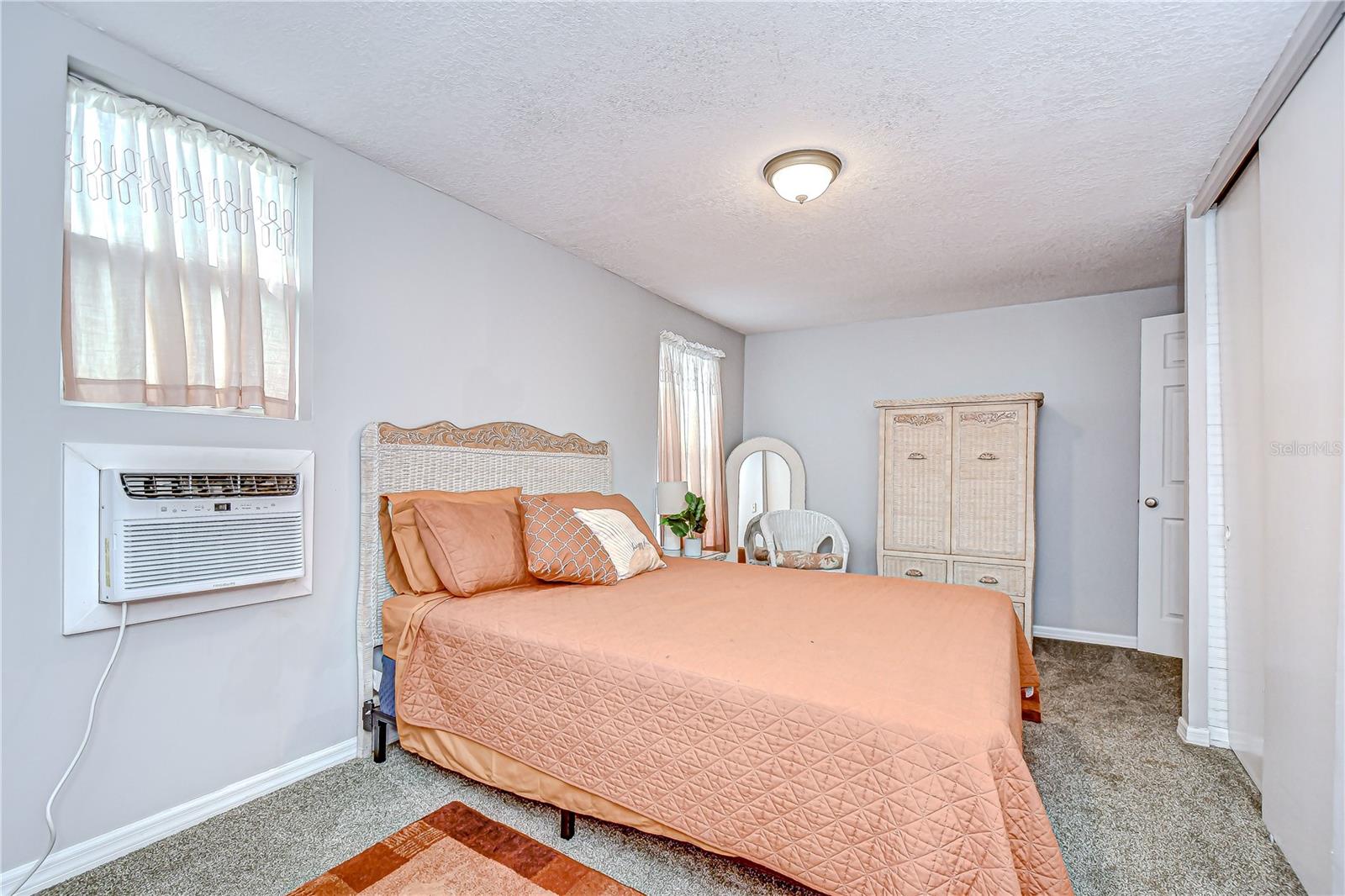 Image 22 of 34 For 5437 Delette Avenue S A