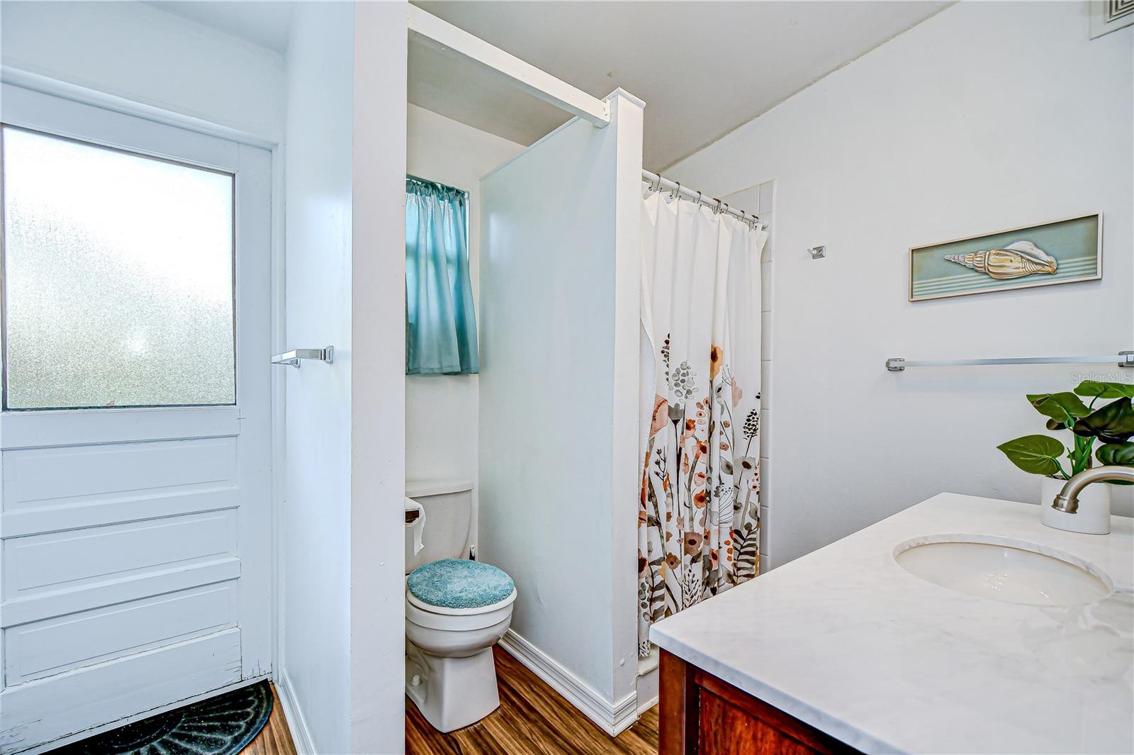 Image 23 of 34 For 5437 Delette Avenue S A