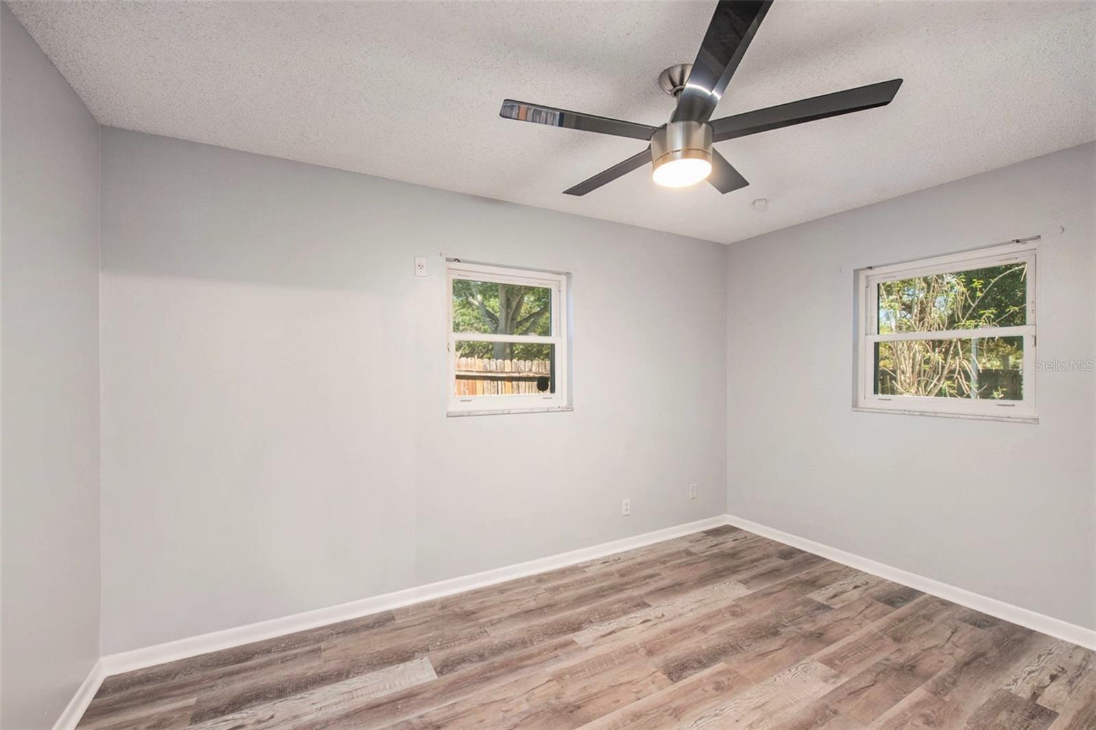 Image 10 of 20 For 4516 Paxton Avenue