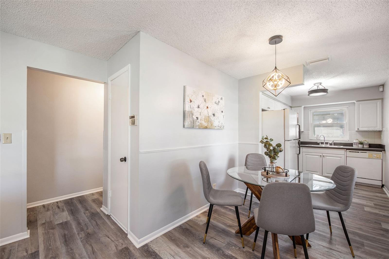Image 4 of 20 For 4516 Paxton Avenue