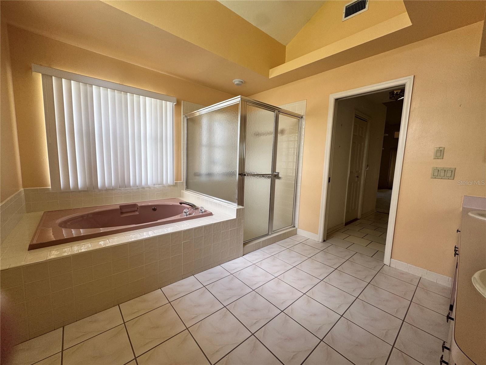 Image 10 of 35 For 4593 Goldcoast Avenue