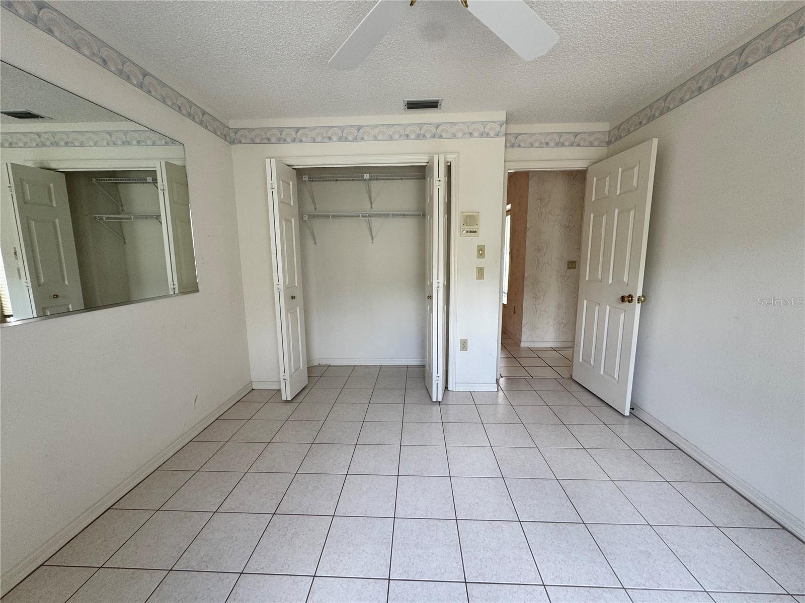 Image 22 of 35 For 4593 Goldcoast Avenue