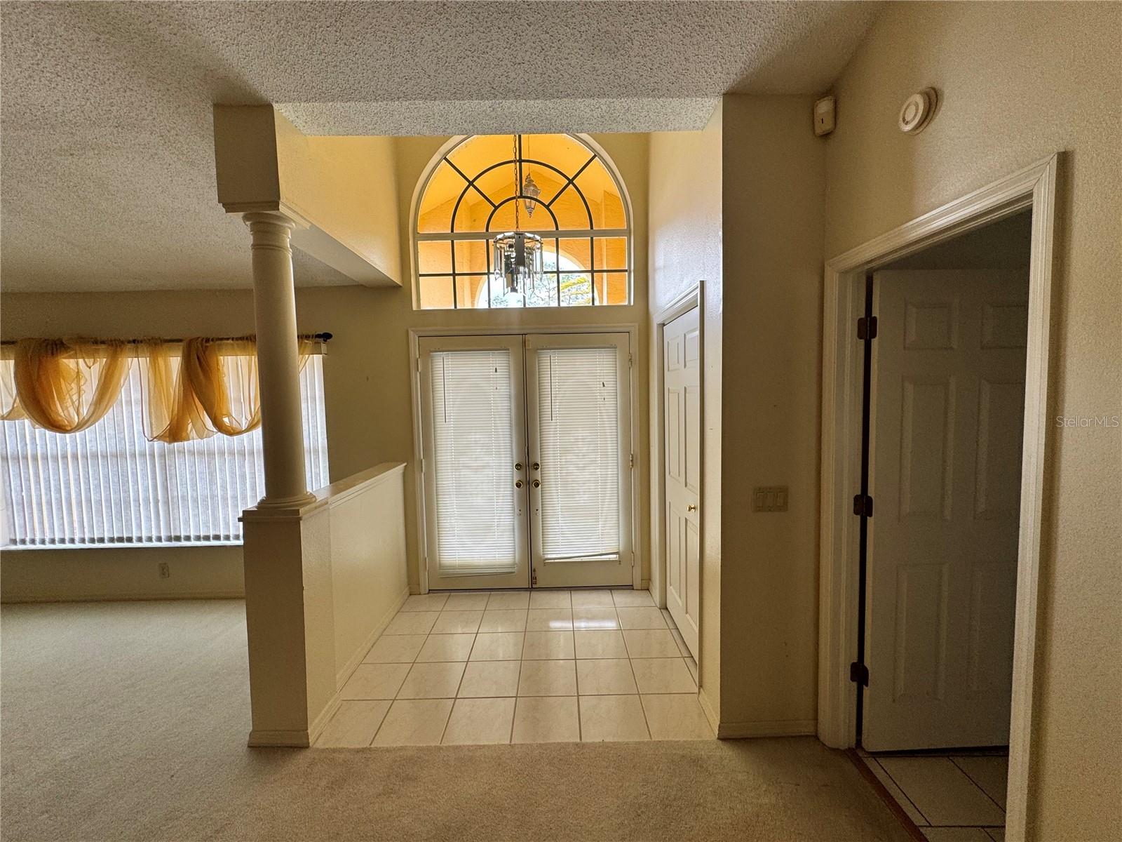 Image 3 of 35 For 4593 Goldcoast Avenue