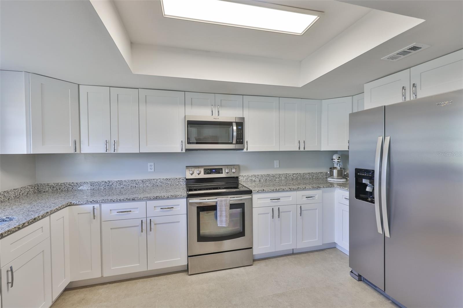 Image 6 of 85 For 2115 Halcyon Drive 510