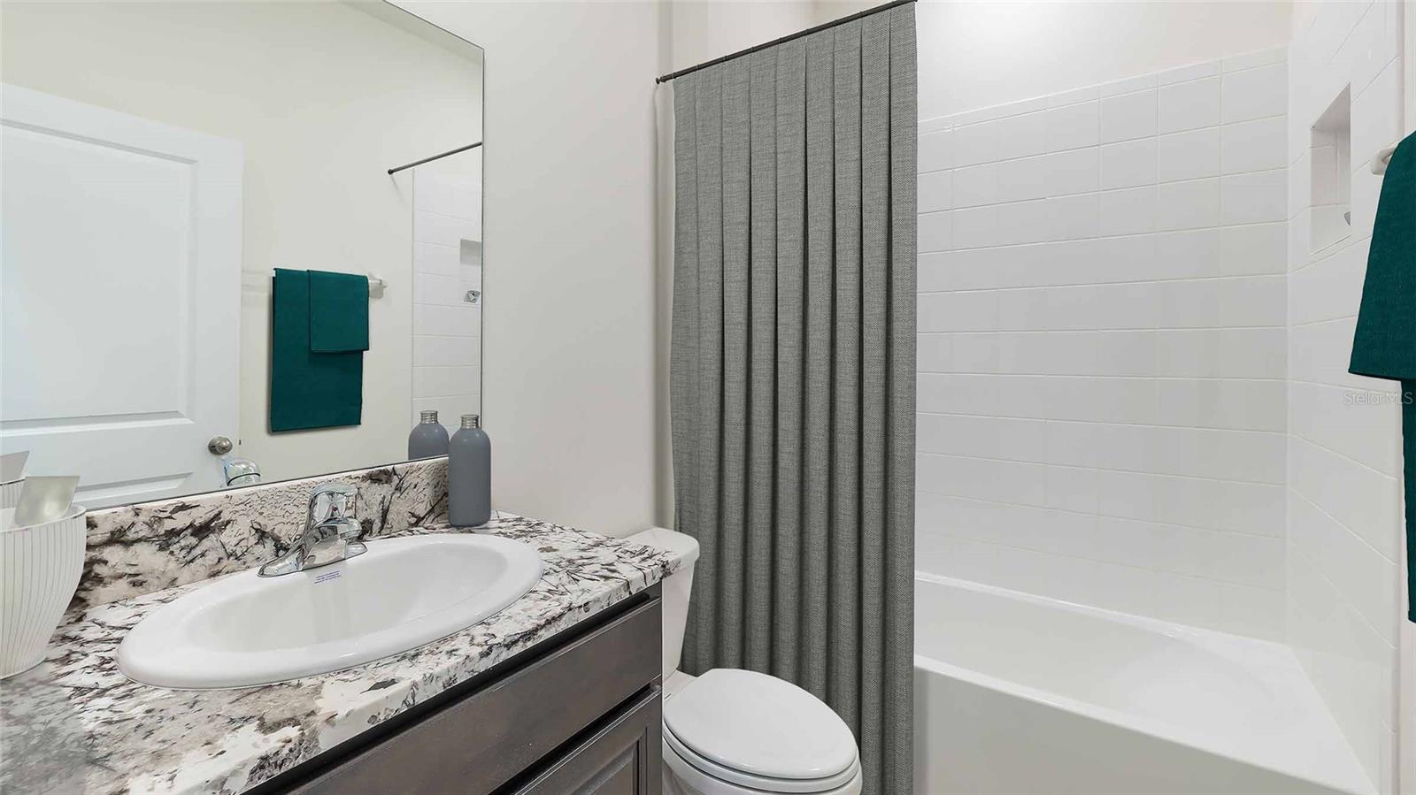 Image 11 of 13 For 10652 Bridgegate Heights Loop