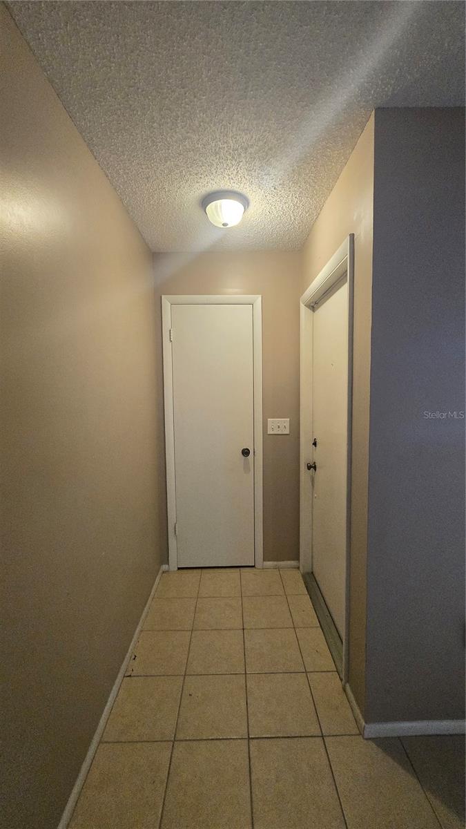 Image 4 of 27 For 12921 126th Terrace