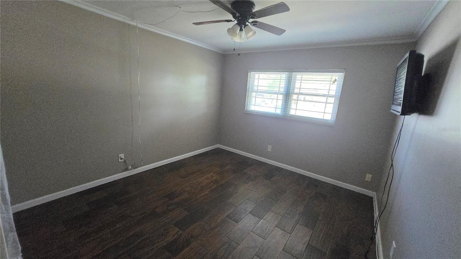 Image 8 of 27 For 12921 126th Terrace
