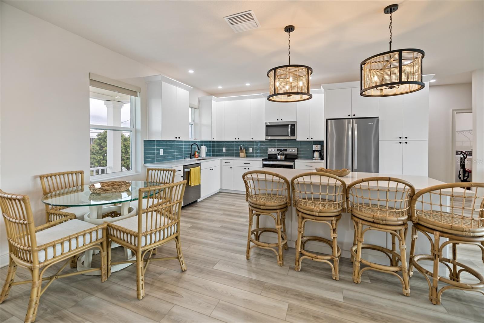 Image 13 of 48 For 3174 Sanibel Drive