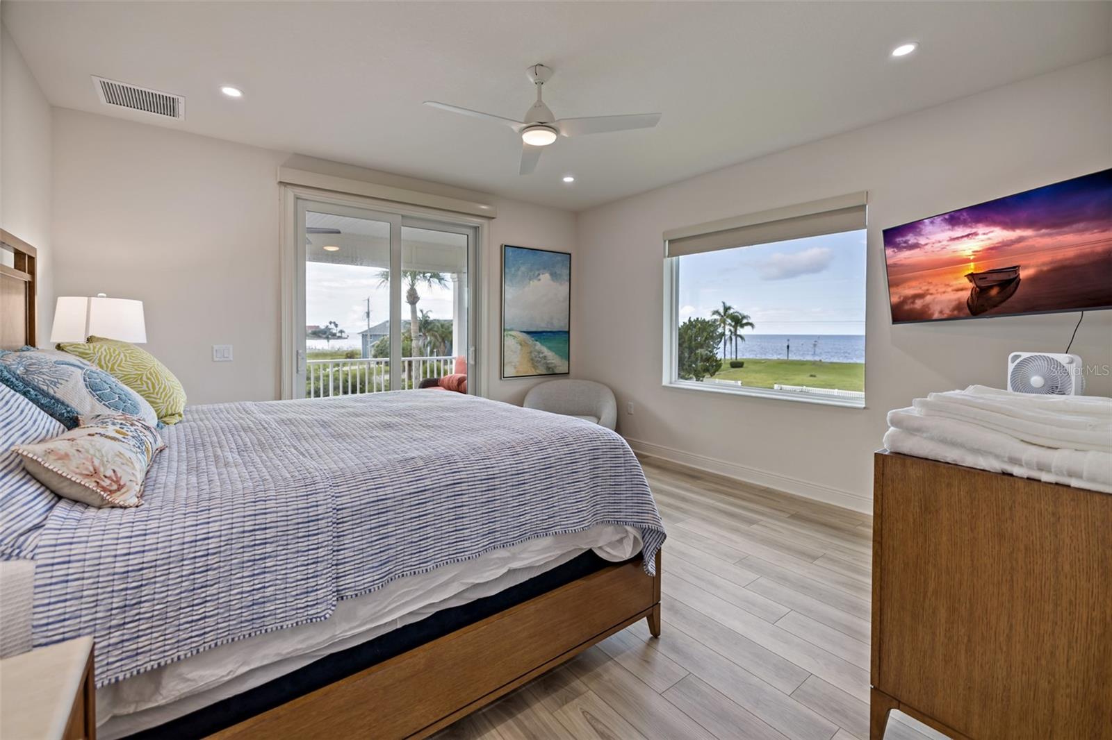 Image 17 of 48 For 3174 Sanibel Drive