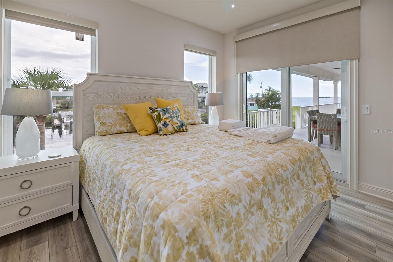 Image 29 of 48 For 3174 Sanibel Drive
