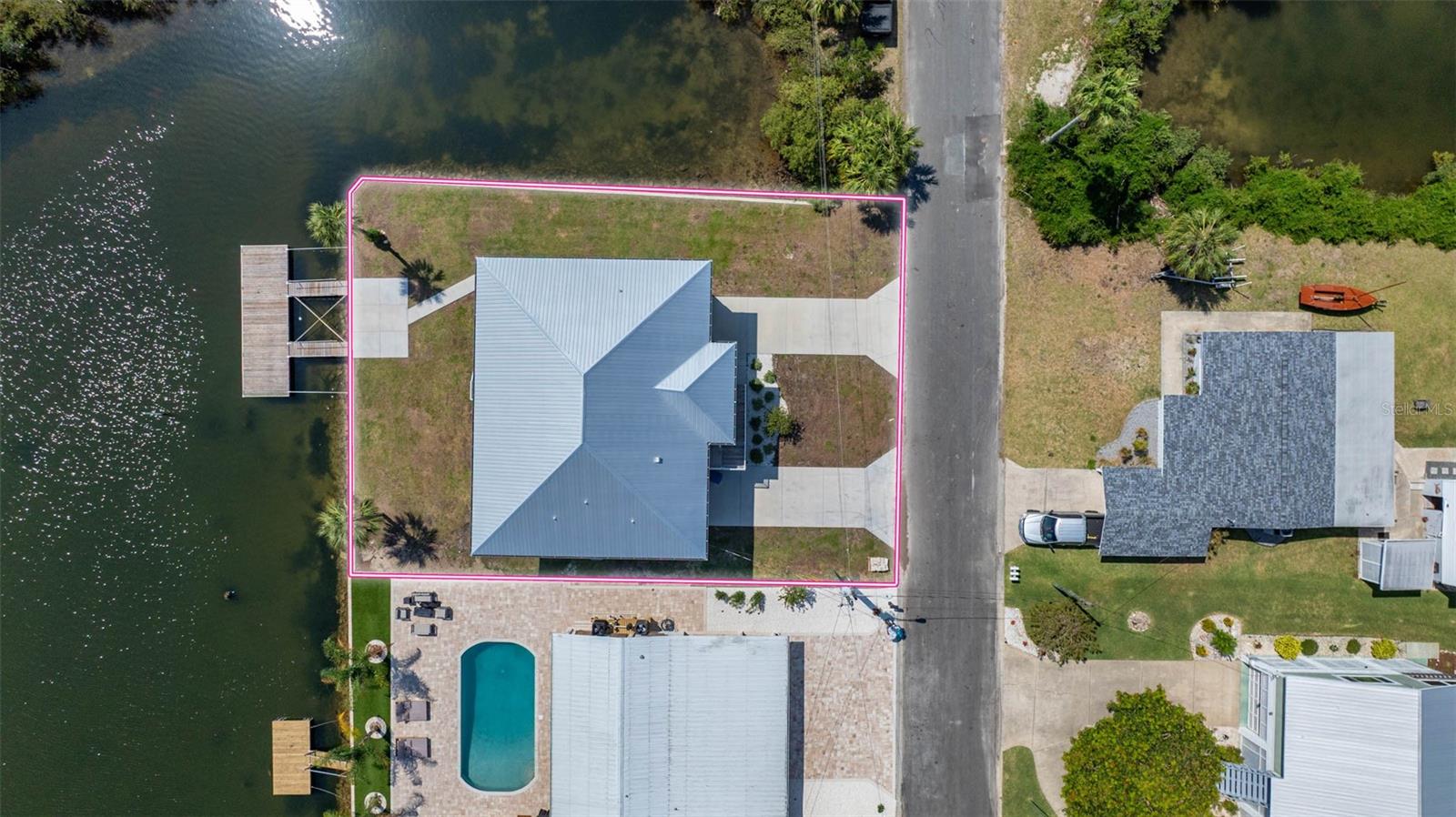 Image 4 of 48 For 3174 Sanibel Drive