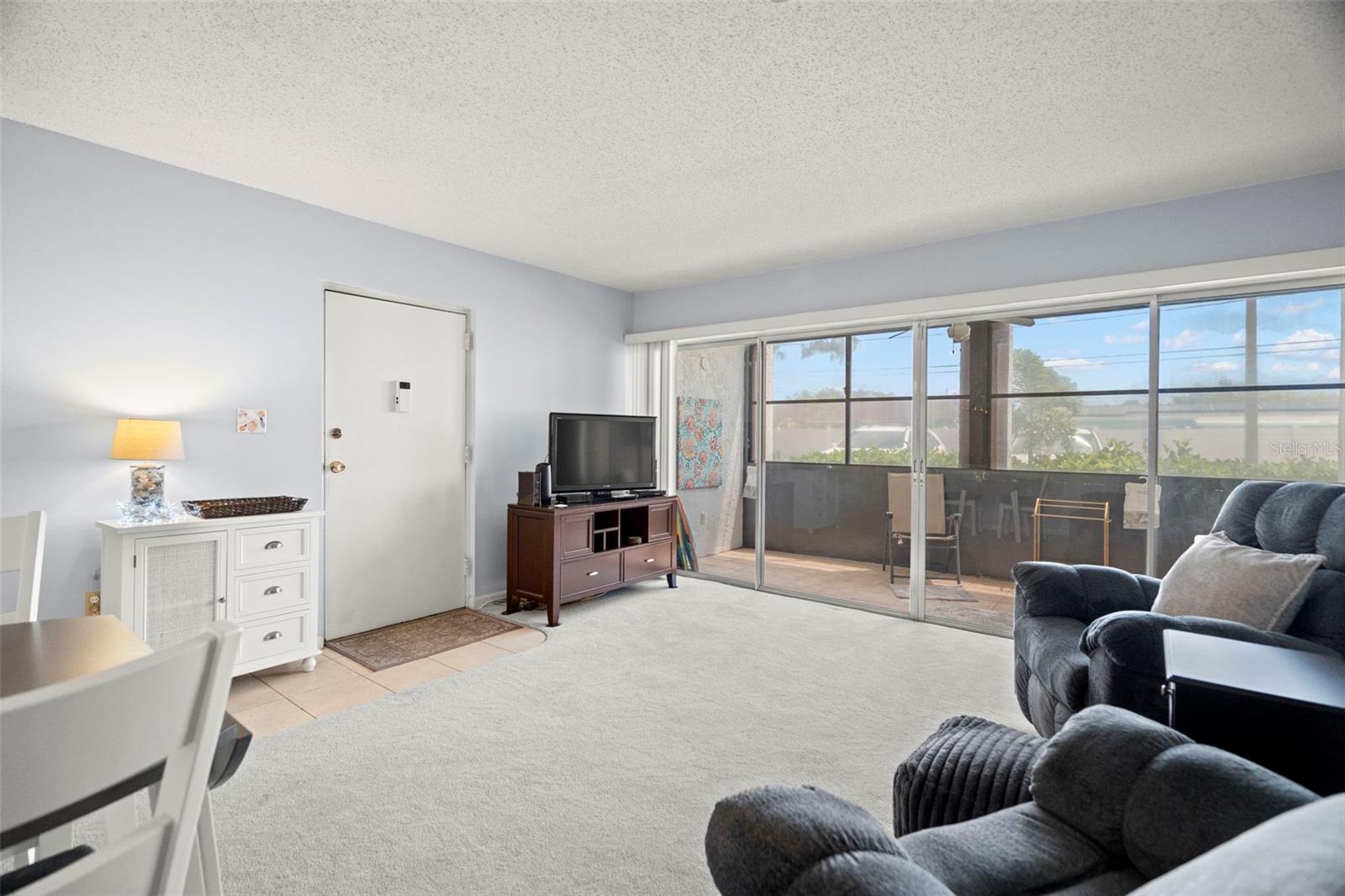 Image 6 of 26 For 7701 Starkey Road 443