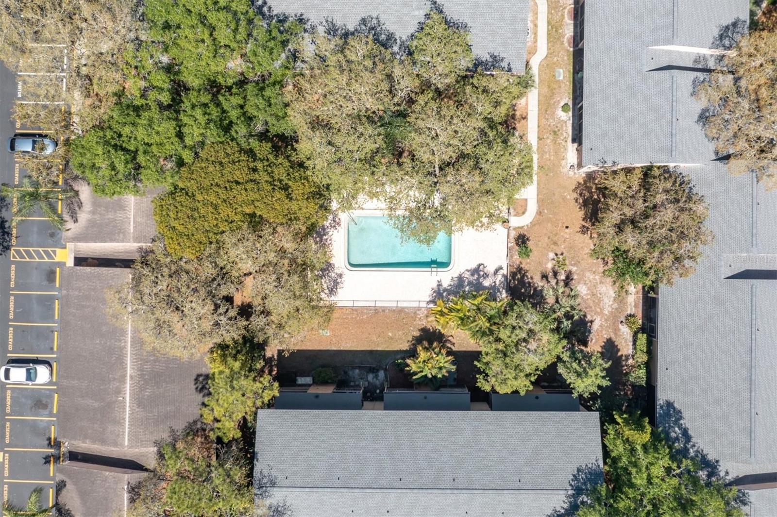 Image 28 of 31 For 7505 Pitch Pine Circle 122