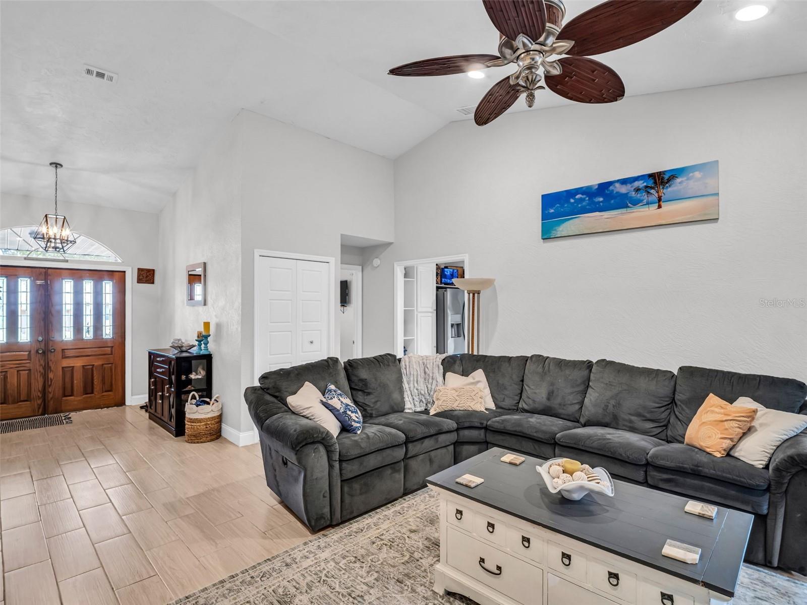 Image 11 of 50 For 5021 Roanoke Drive