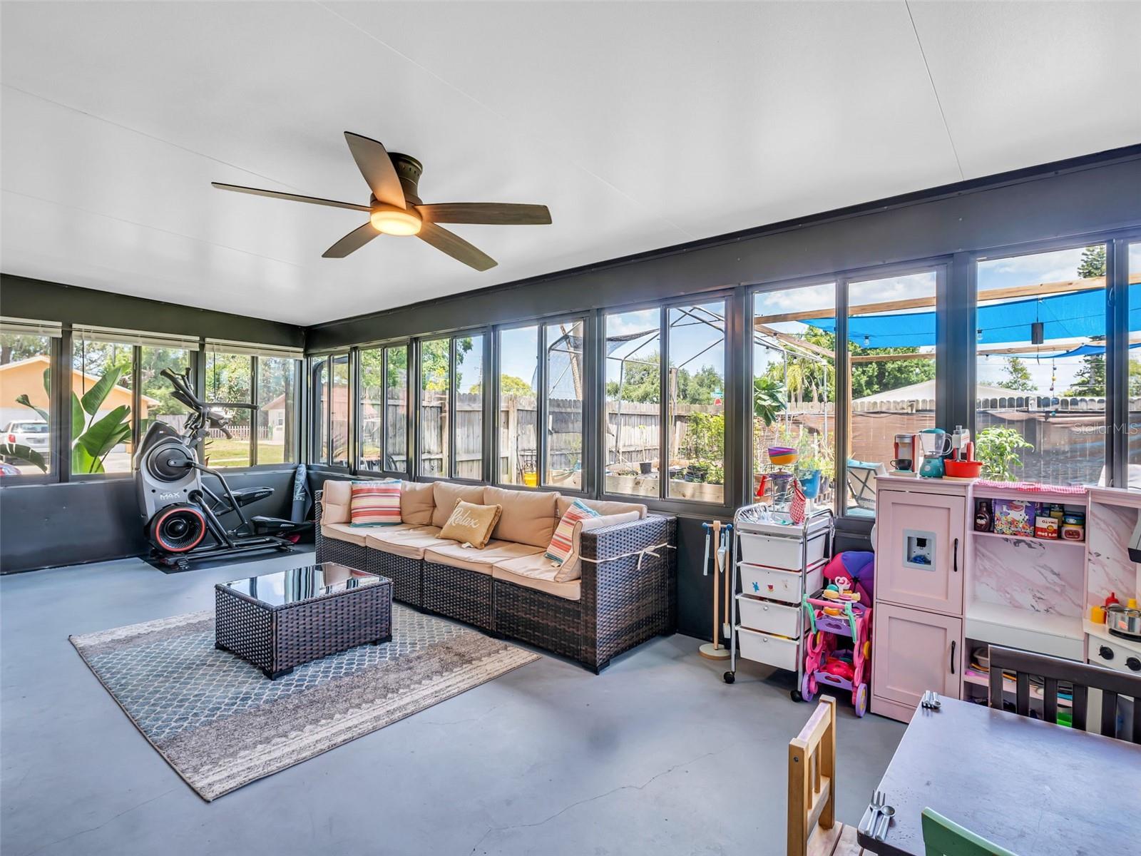 Image 31 of 50 For 5021 Roanoke Drive