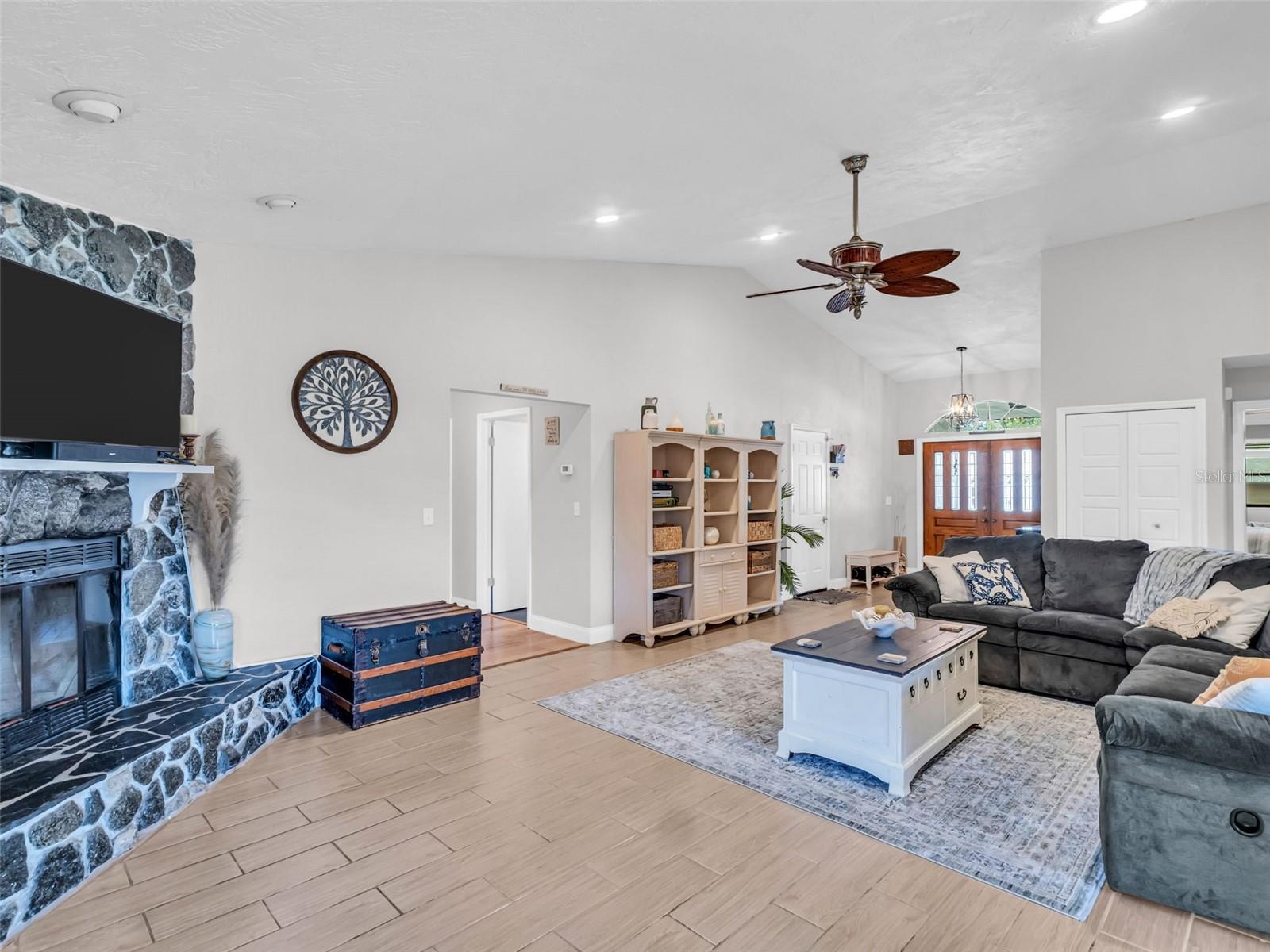 Image 8 of 50 For 5021 Roanoke Drive