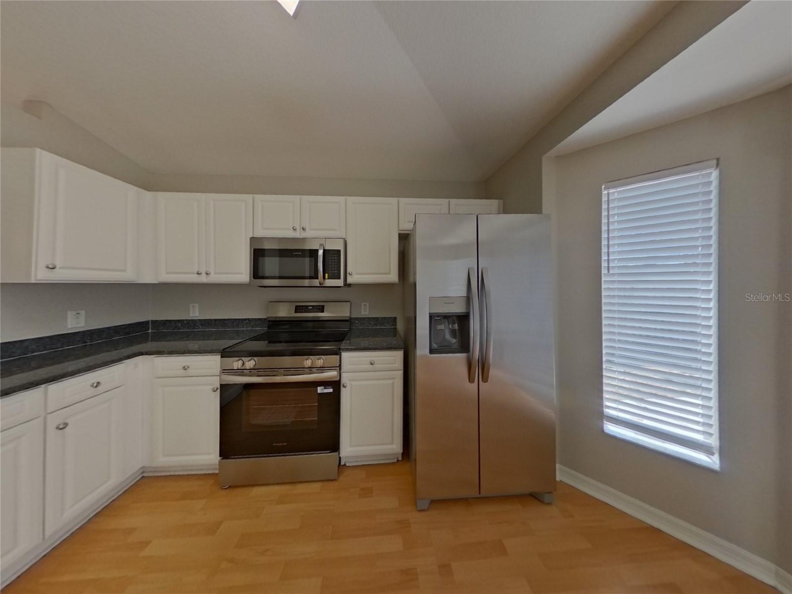 Image 4 of 15 For 10608 Navigation Drive