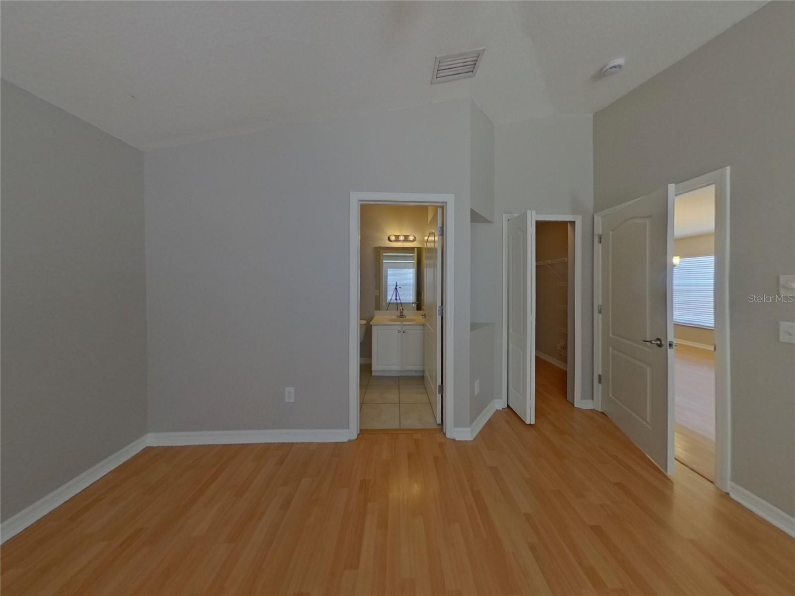 Image 5 of 15 For 10608 Navigation Drive