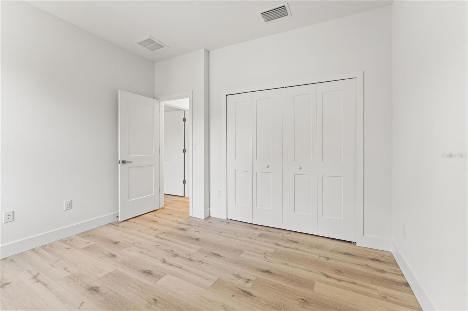 Image 18 of 27 For 8906 Otis Avenue