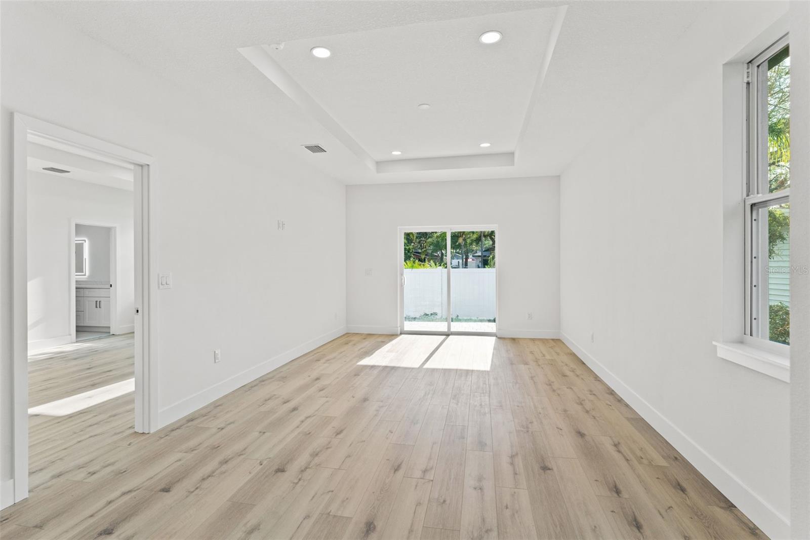 Image 6 of 27 For 8906 Otis Avenue