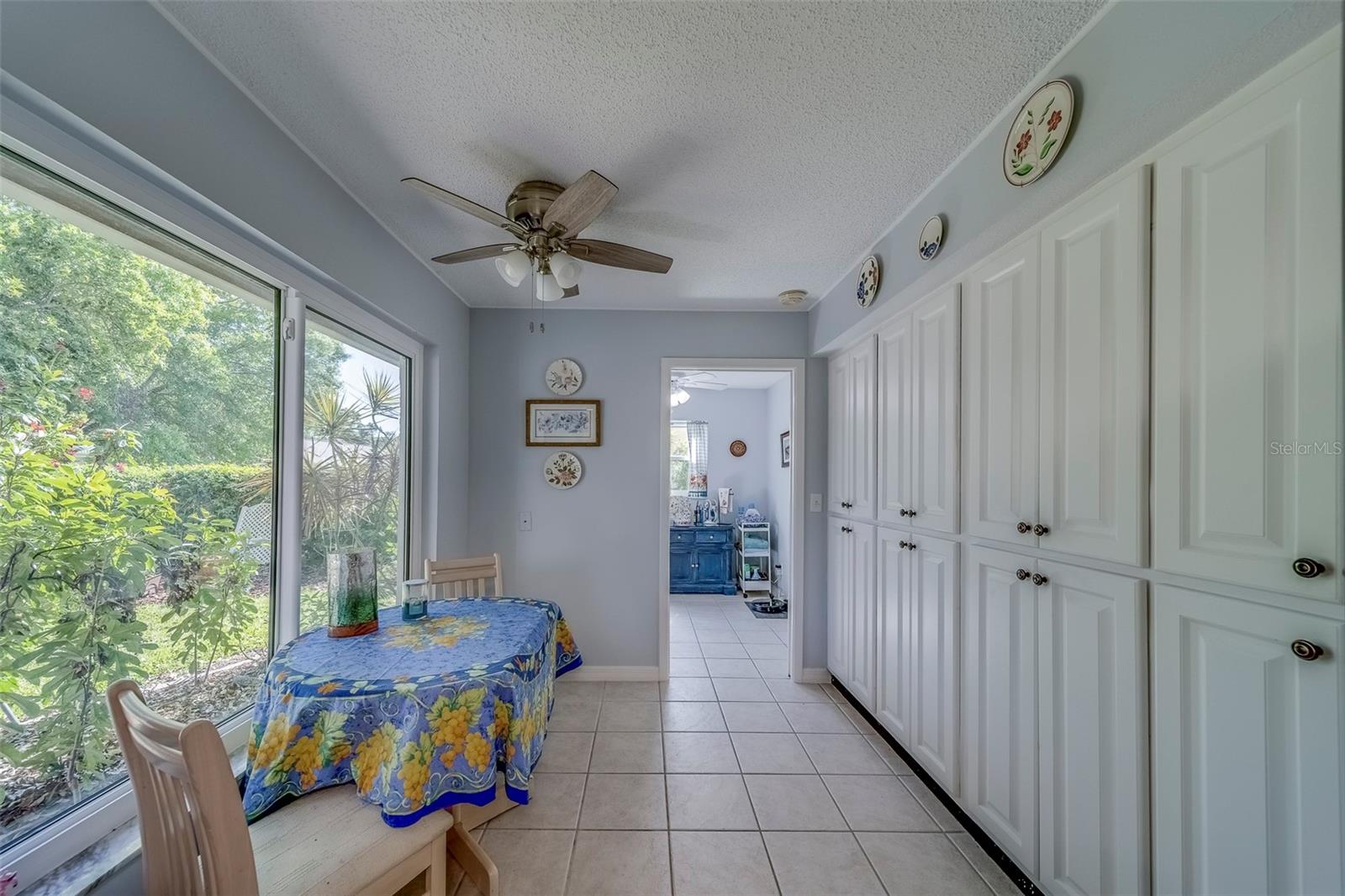 Image 18 of 29 For 2952 Macalpin Drive N