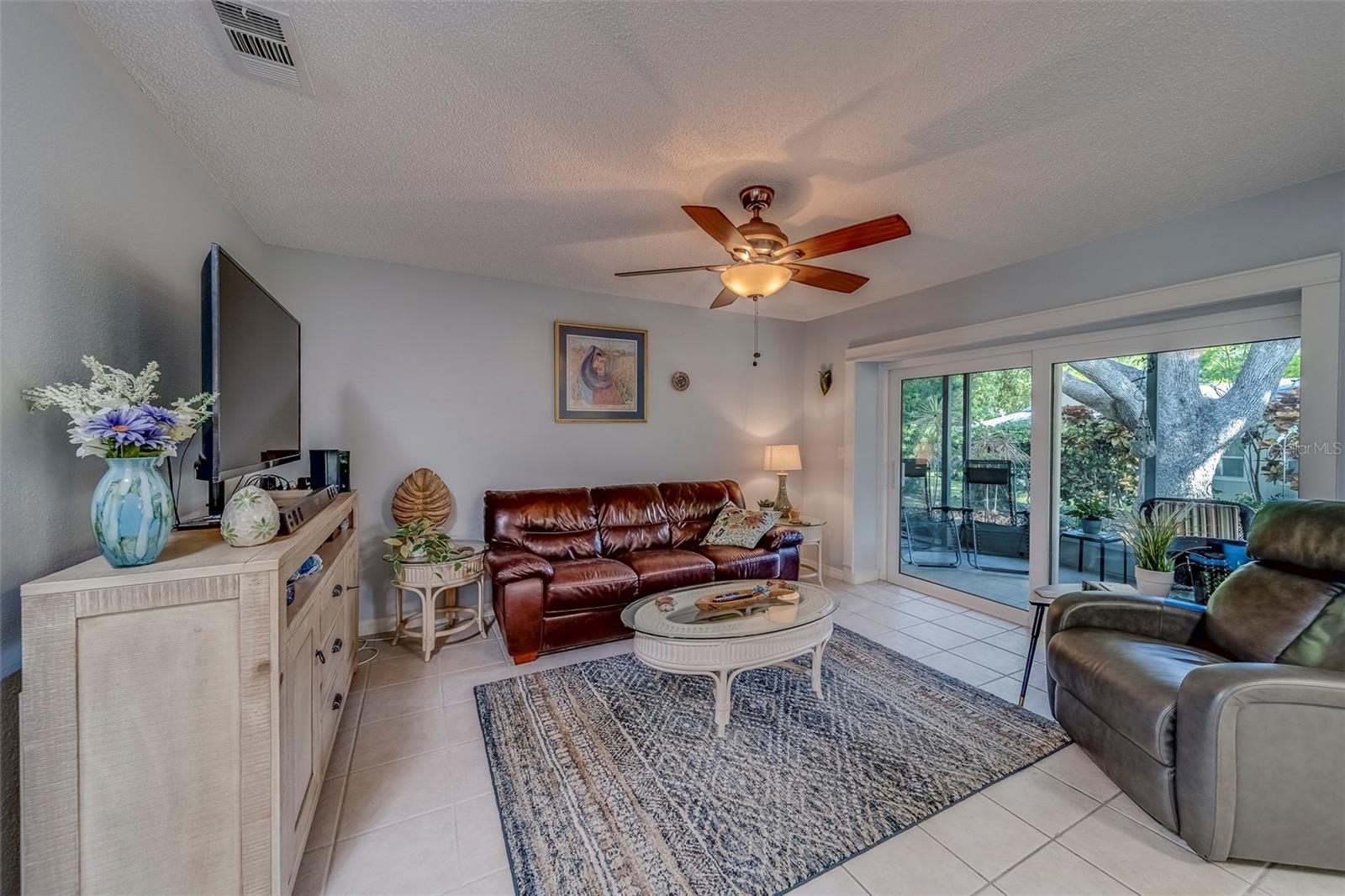 Image 9 of 29 For 2952 Macalpin Drive N