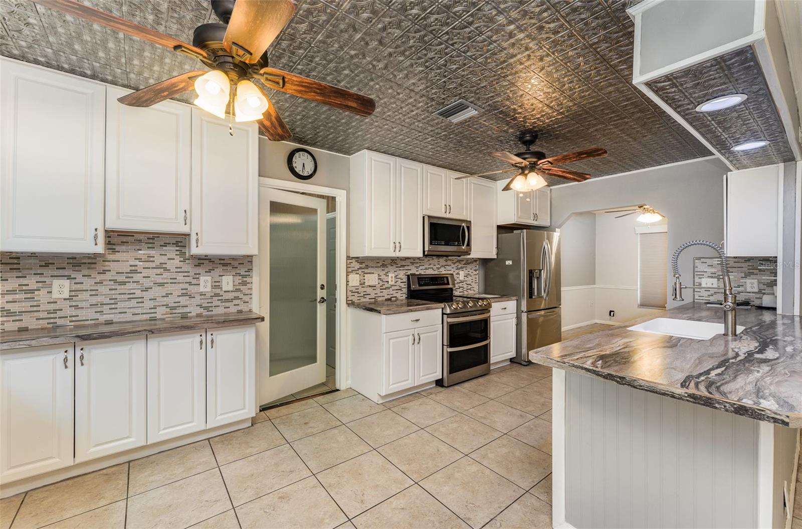 Image 10 of 27 For 220 Escambia Drive