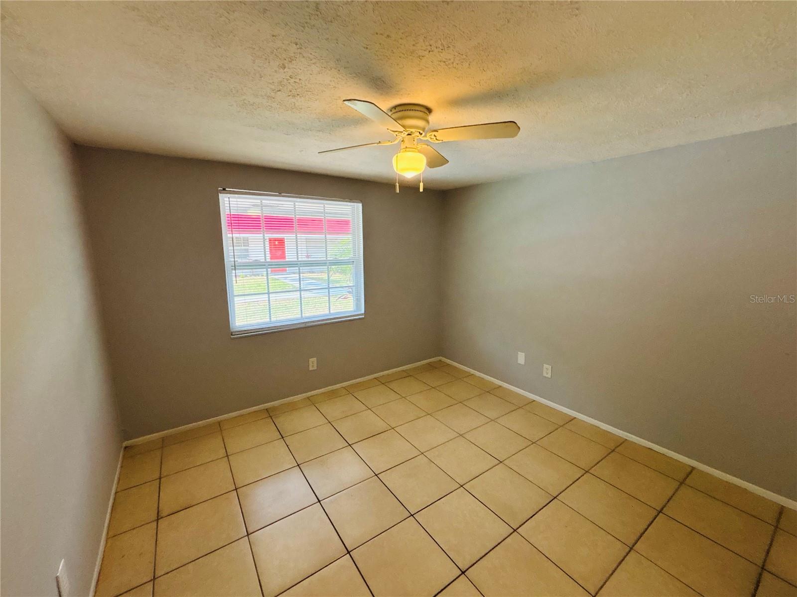Image 13 of 15 For 11733 12th Street H