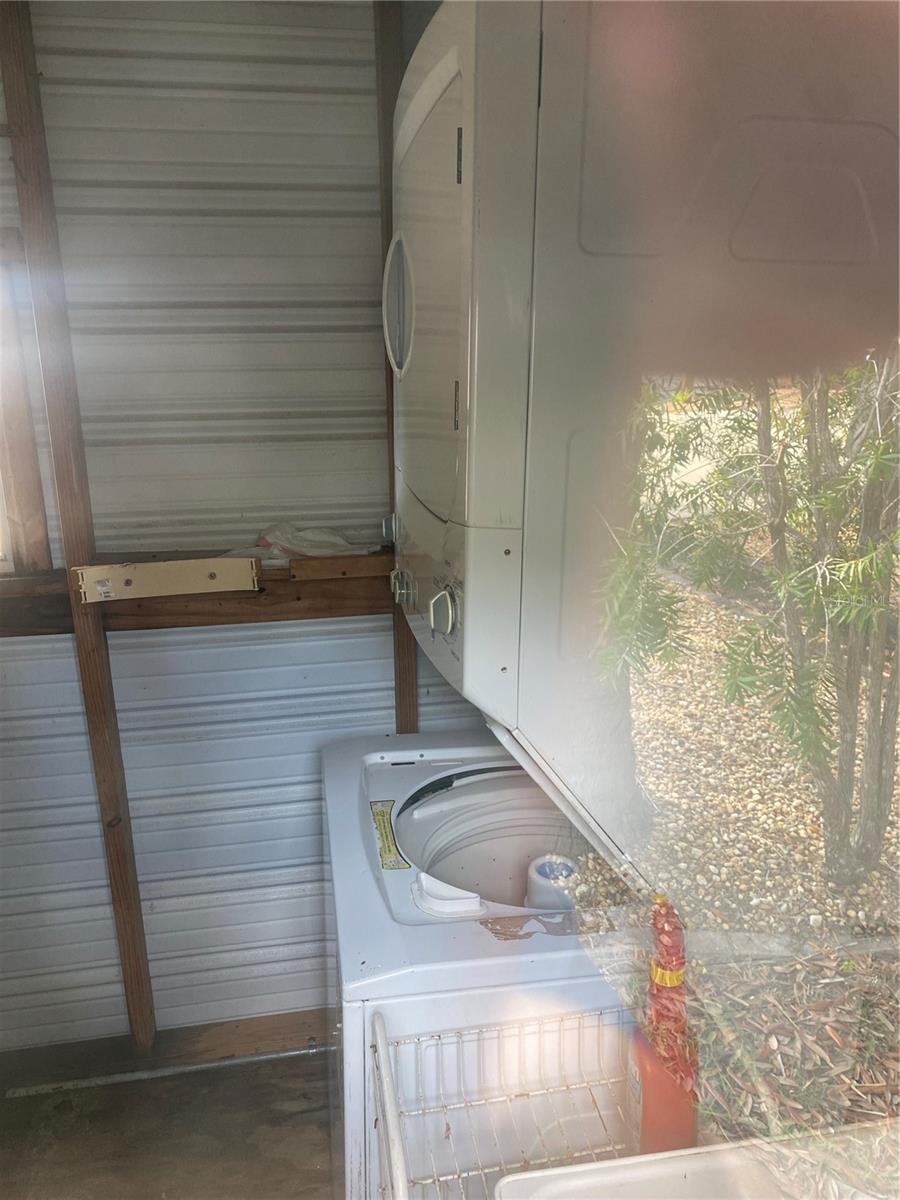 Image 17 of 17 For 2914 103rd Avenue