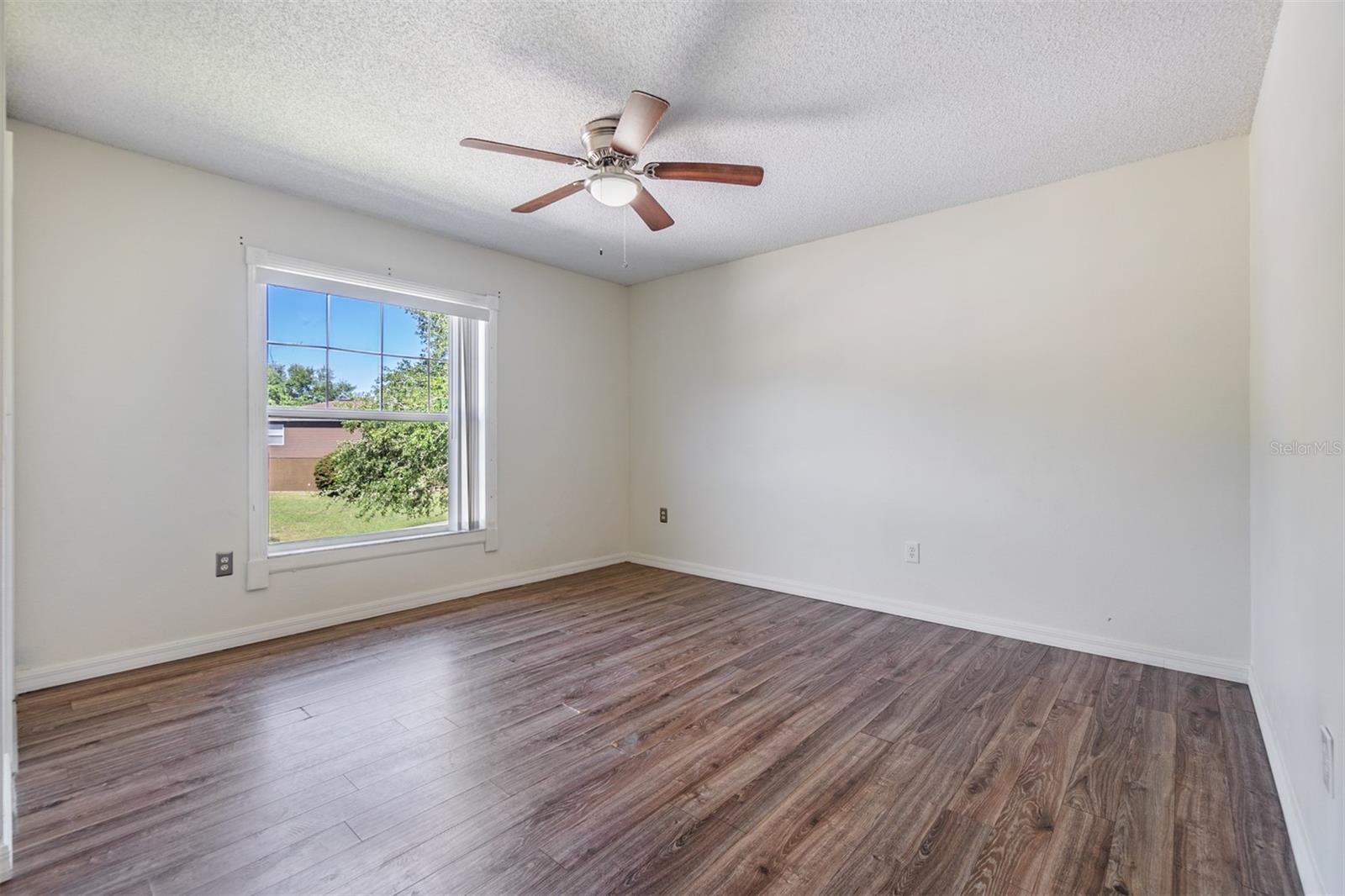 Image 17 of 31 For 2118 Ashley Lakes Drive