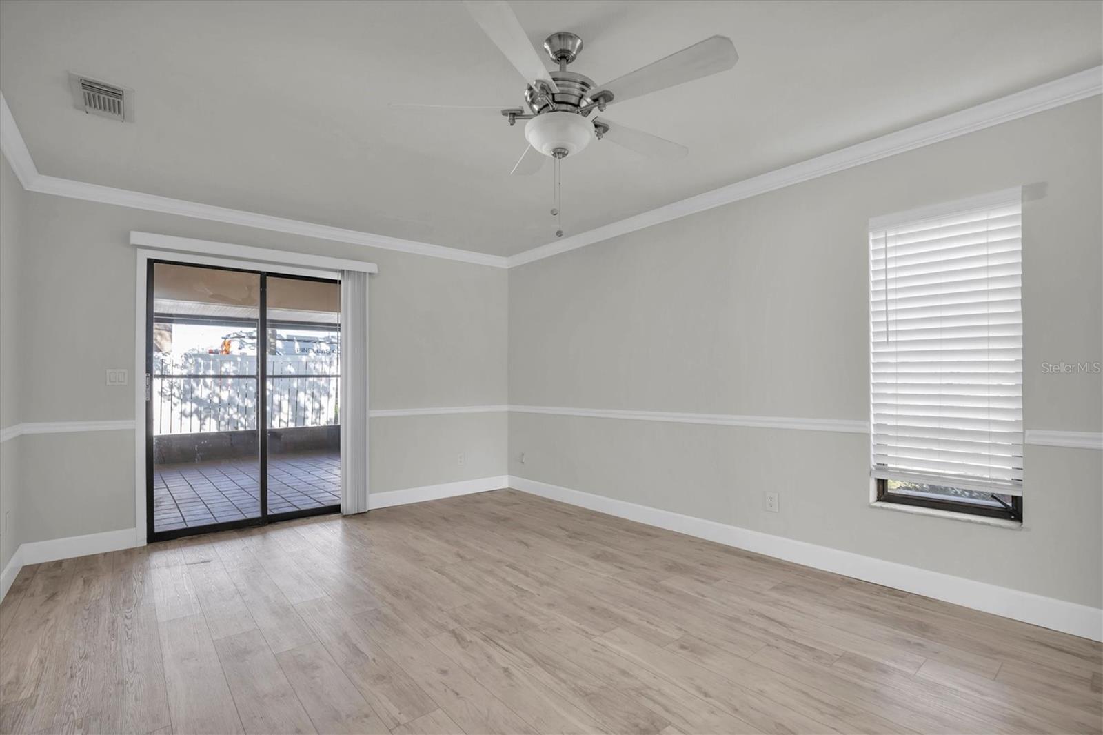 Image 11 of 25 For 7360 Ulmerton Road 17d