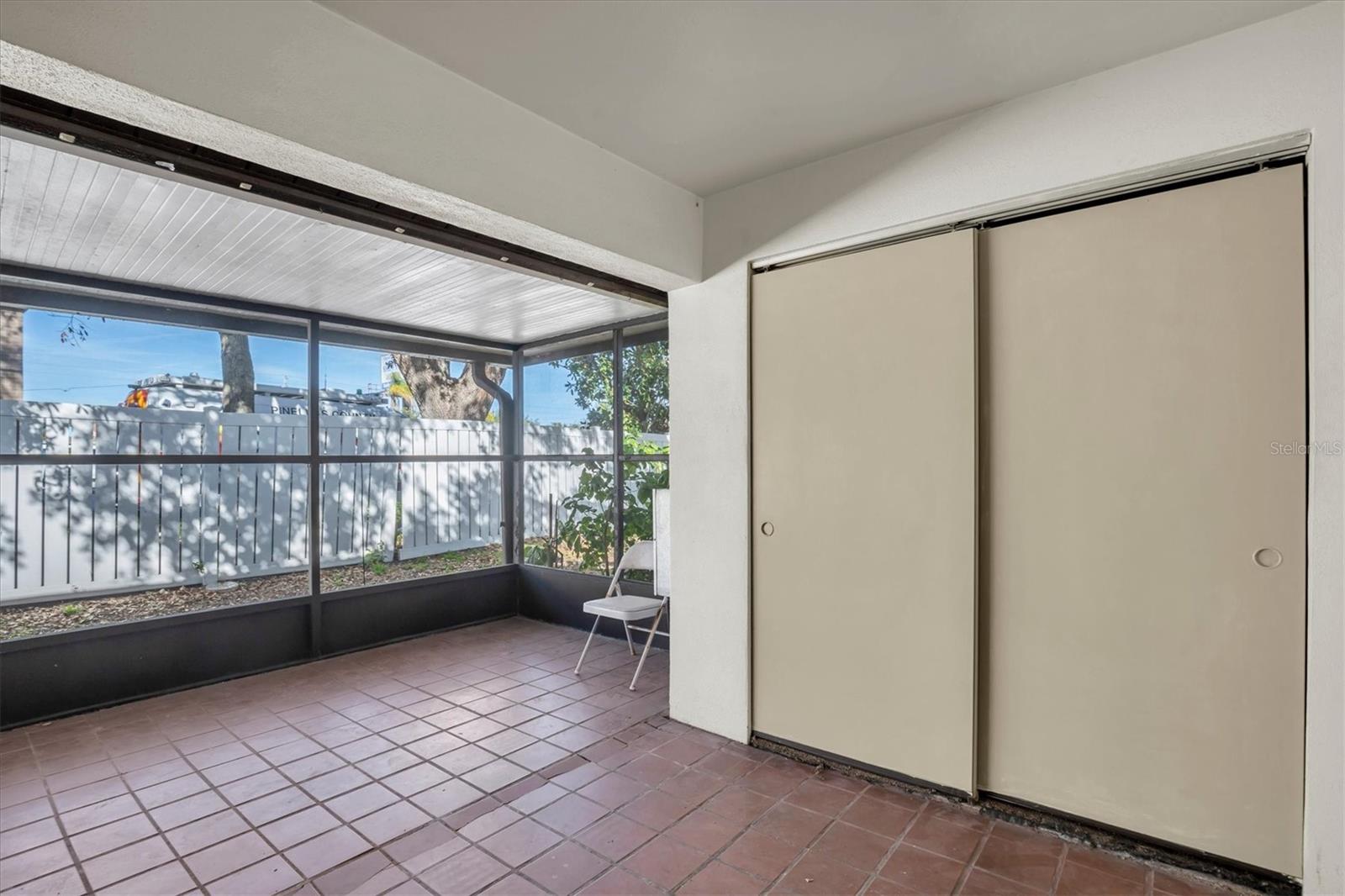 Image 7 of 25 For 7360 Ulmerton Road 17d