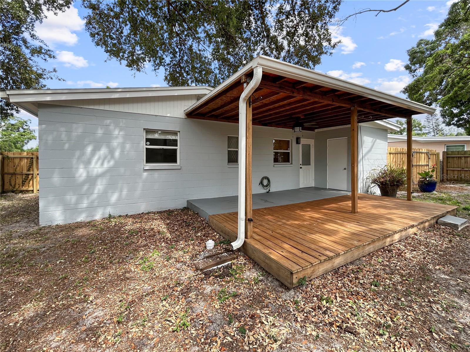 Image 2 of 26 For 2404 Ramona Circle