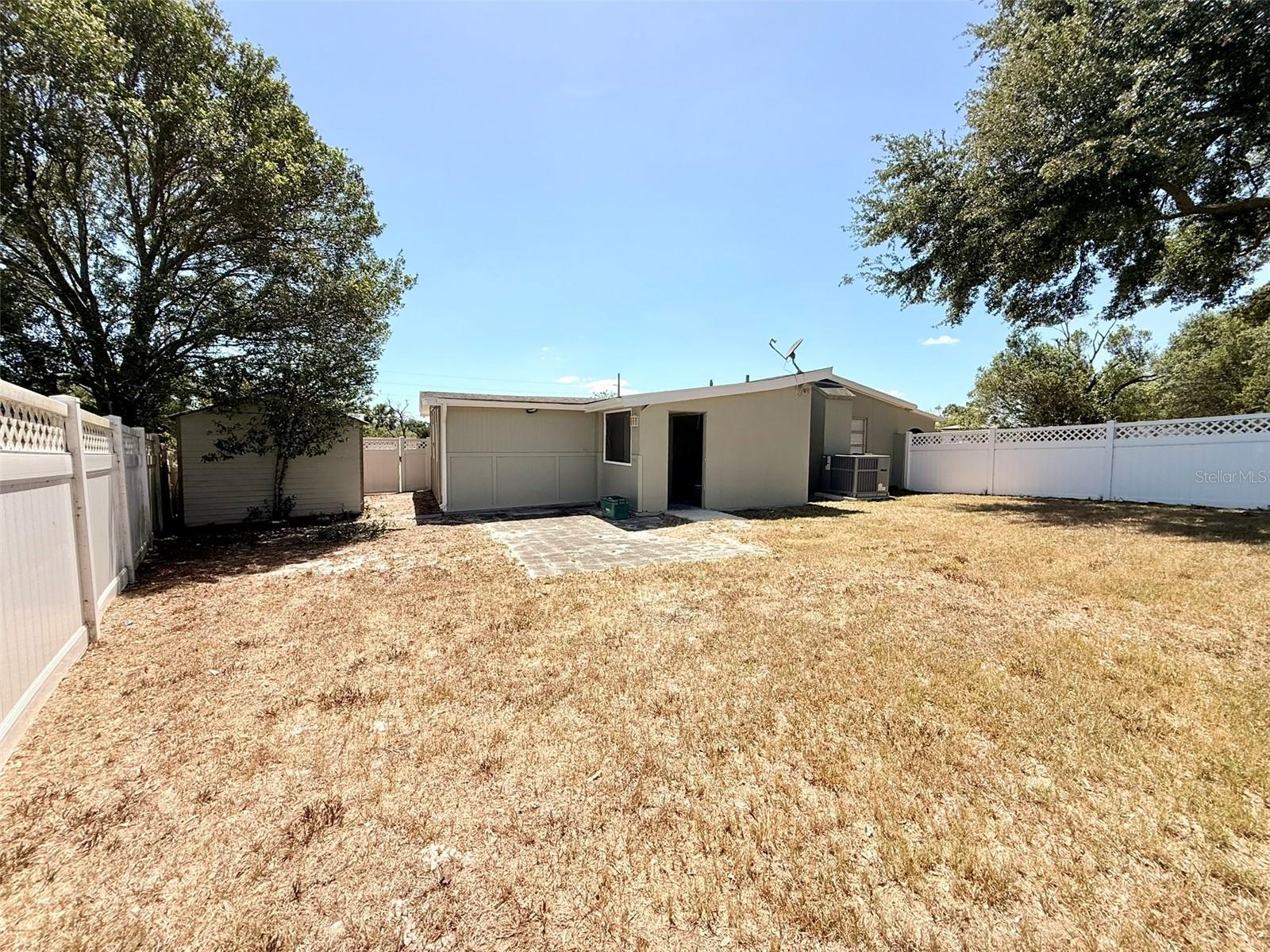 Image 15 of 18 For 2201 Flamingo Avenue