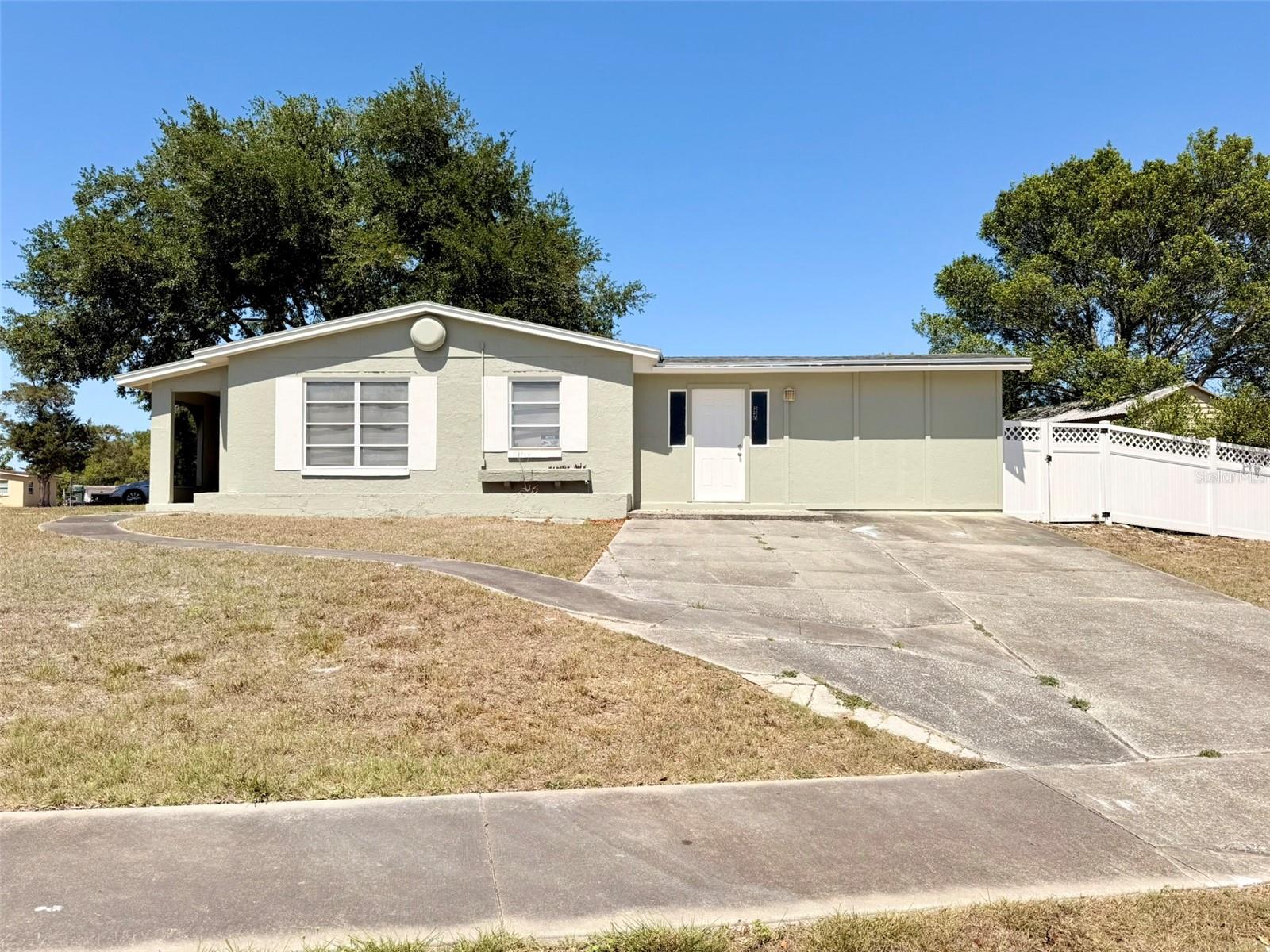 Image 2 of 18 For 2201 Flamingo Avenue