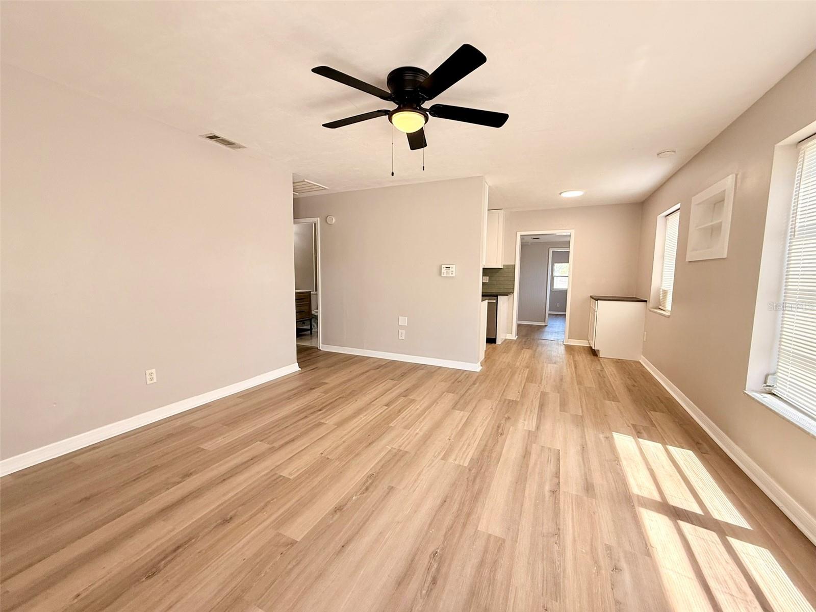 Image 9 of 18 For 2201 Flamingo Avenue