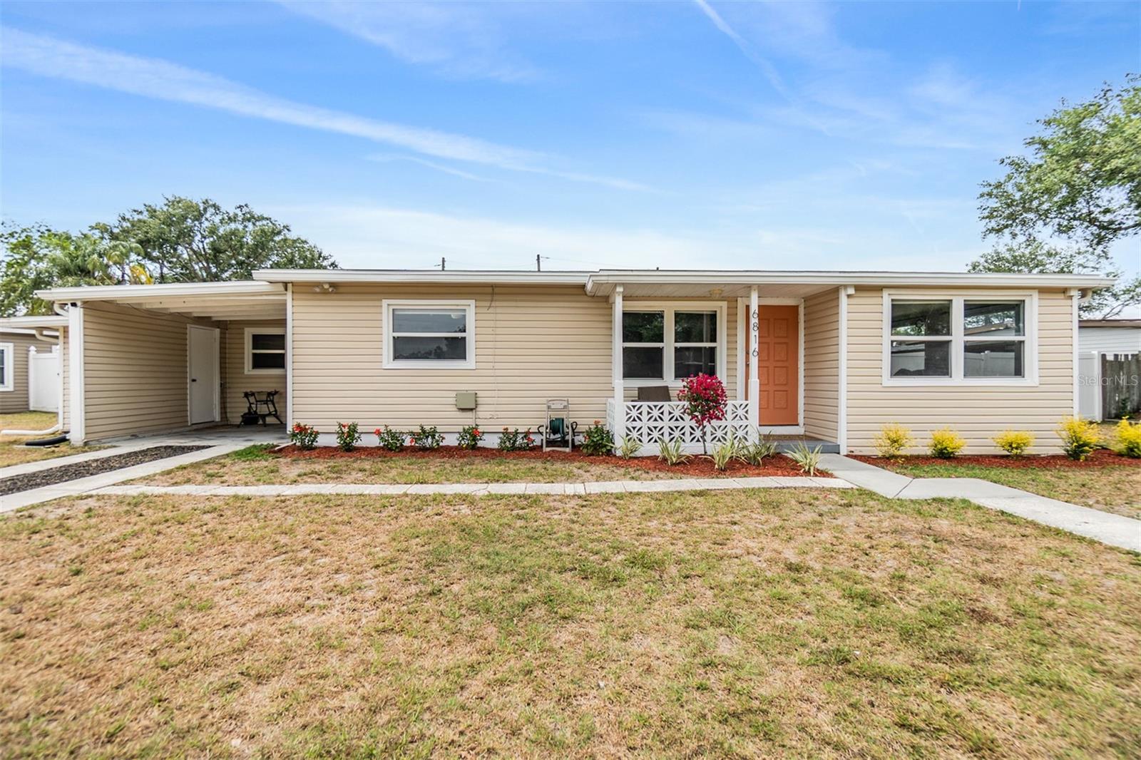 Details for 6816 13th Street N, ST PETERSBURG, FL 33702