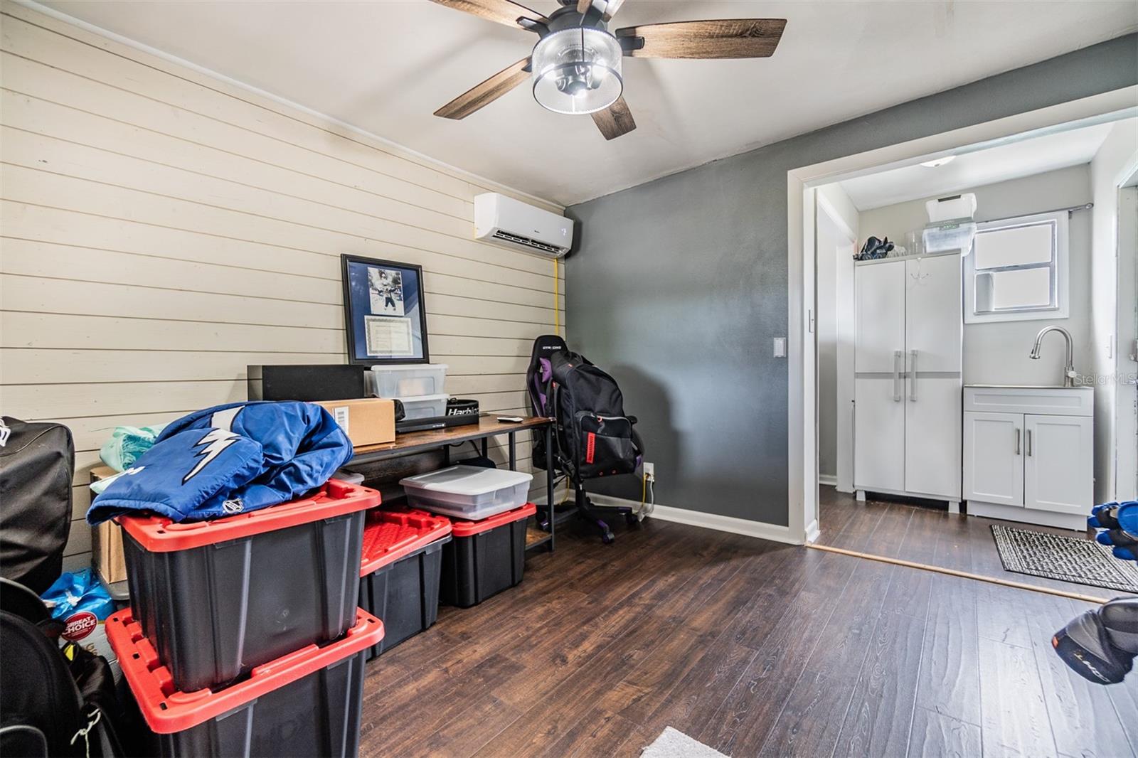 Image 16 of 23 For 6816 13th Street N