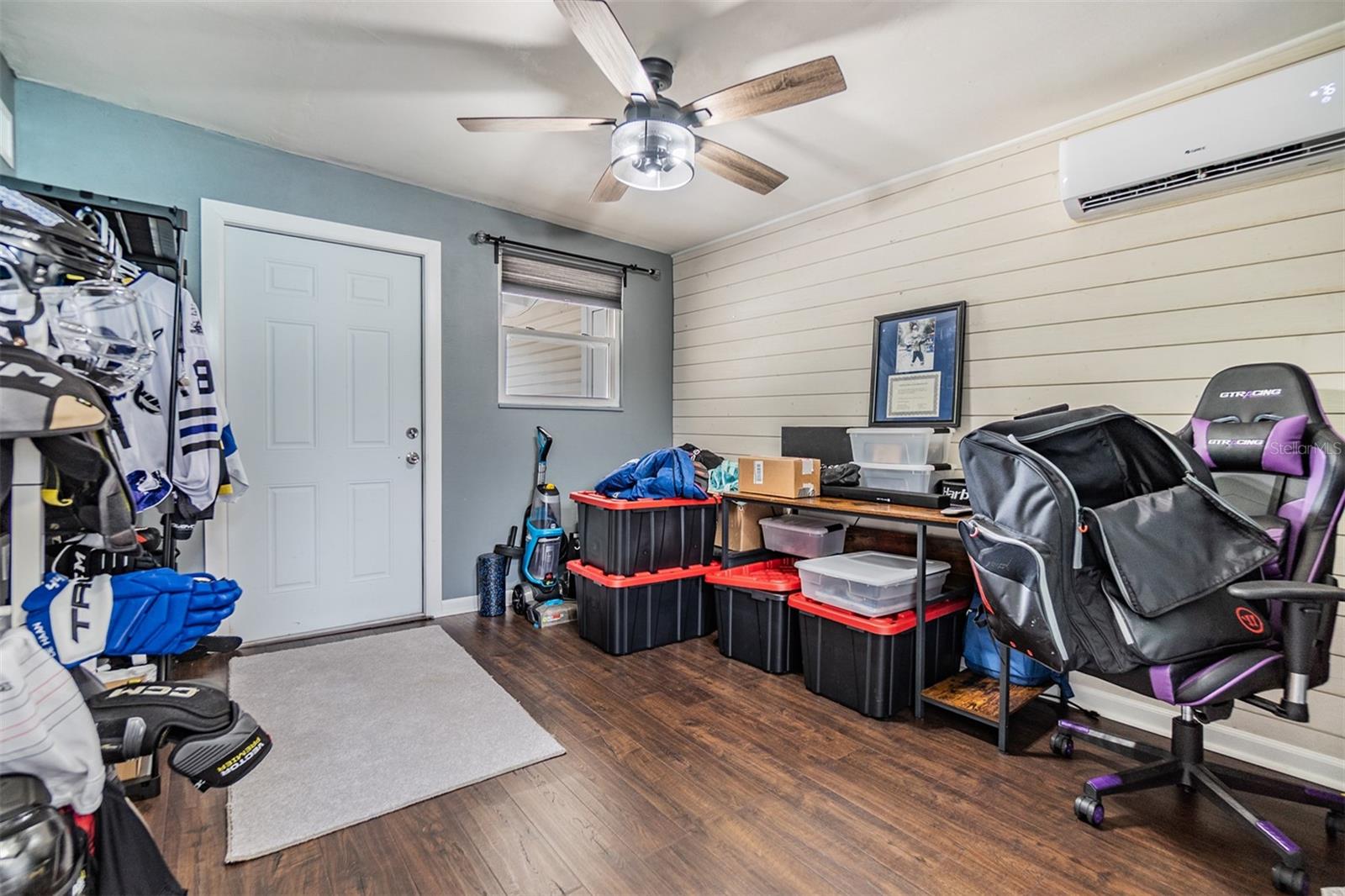 Image 17 of 23 For 6816 13th Street N